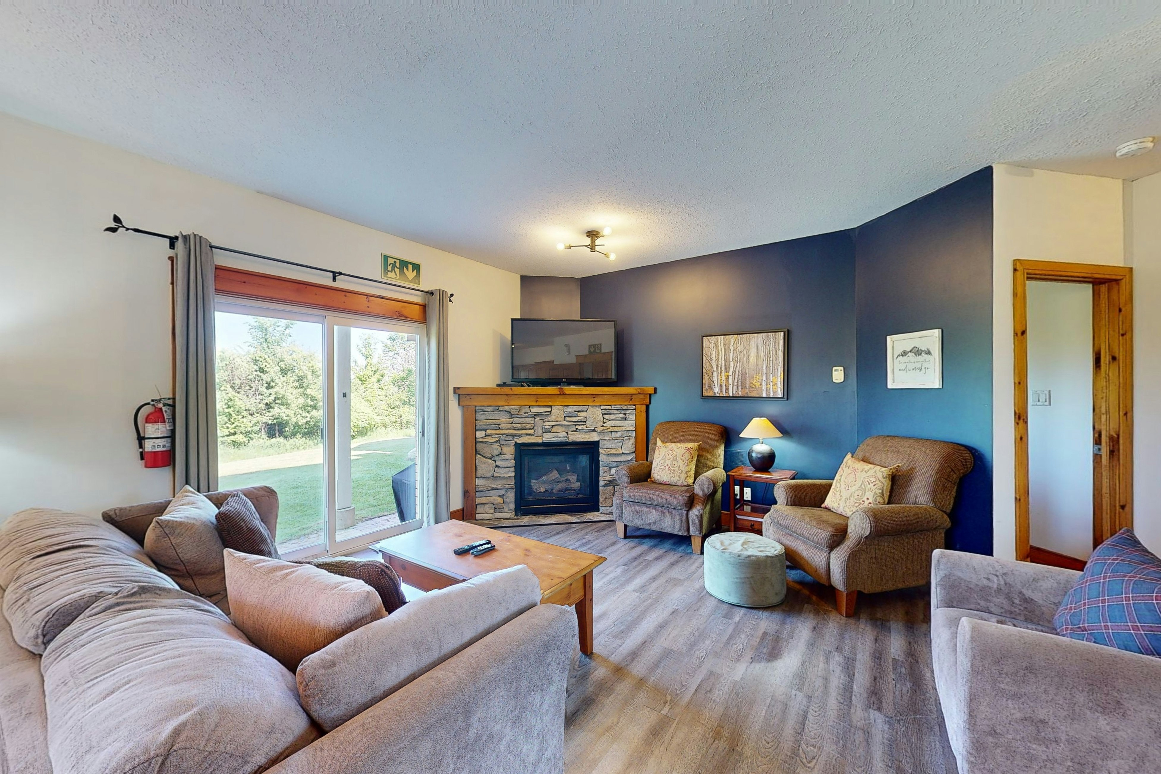 Condo 123 at Snowbridge