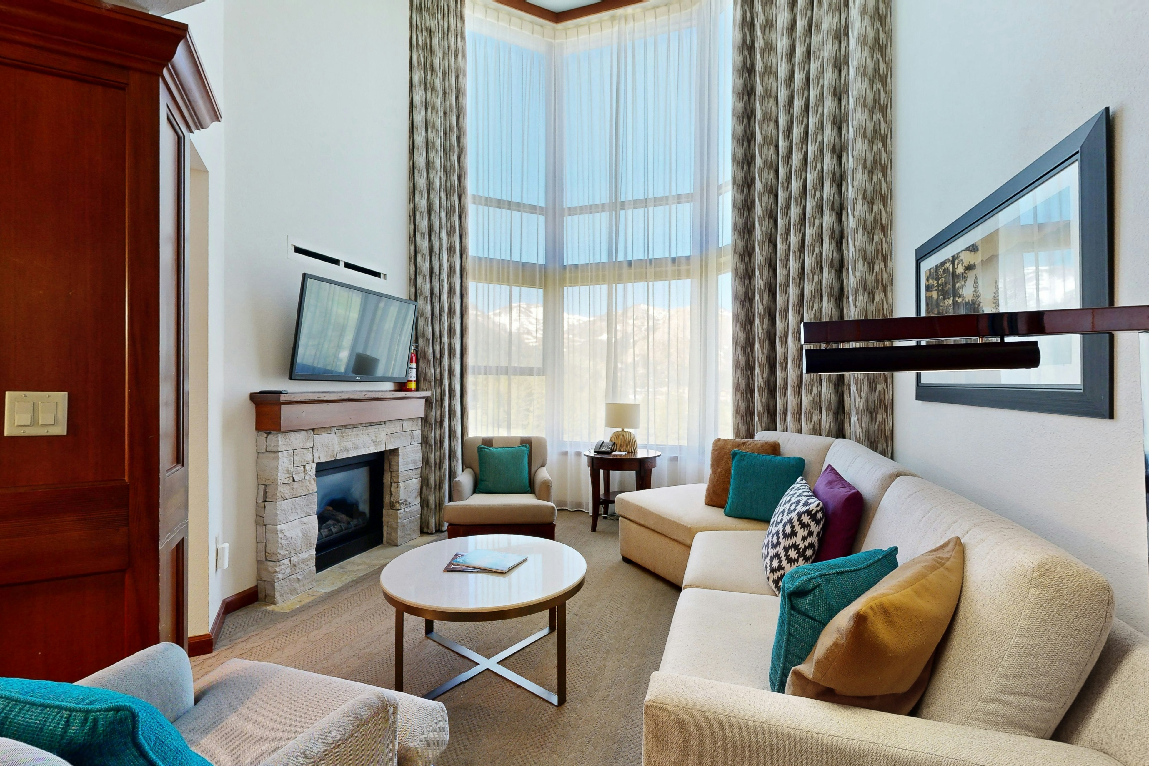 Everline Resort & Spa 810 & 812