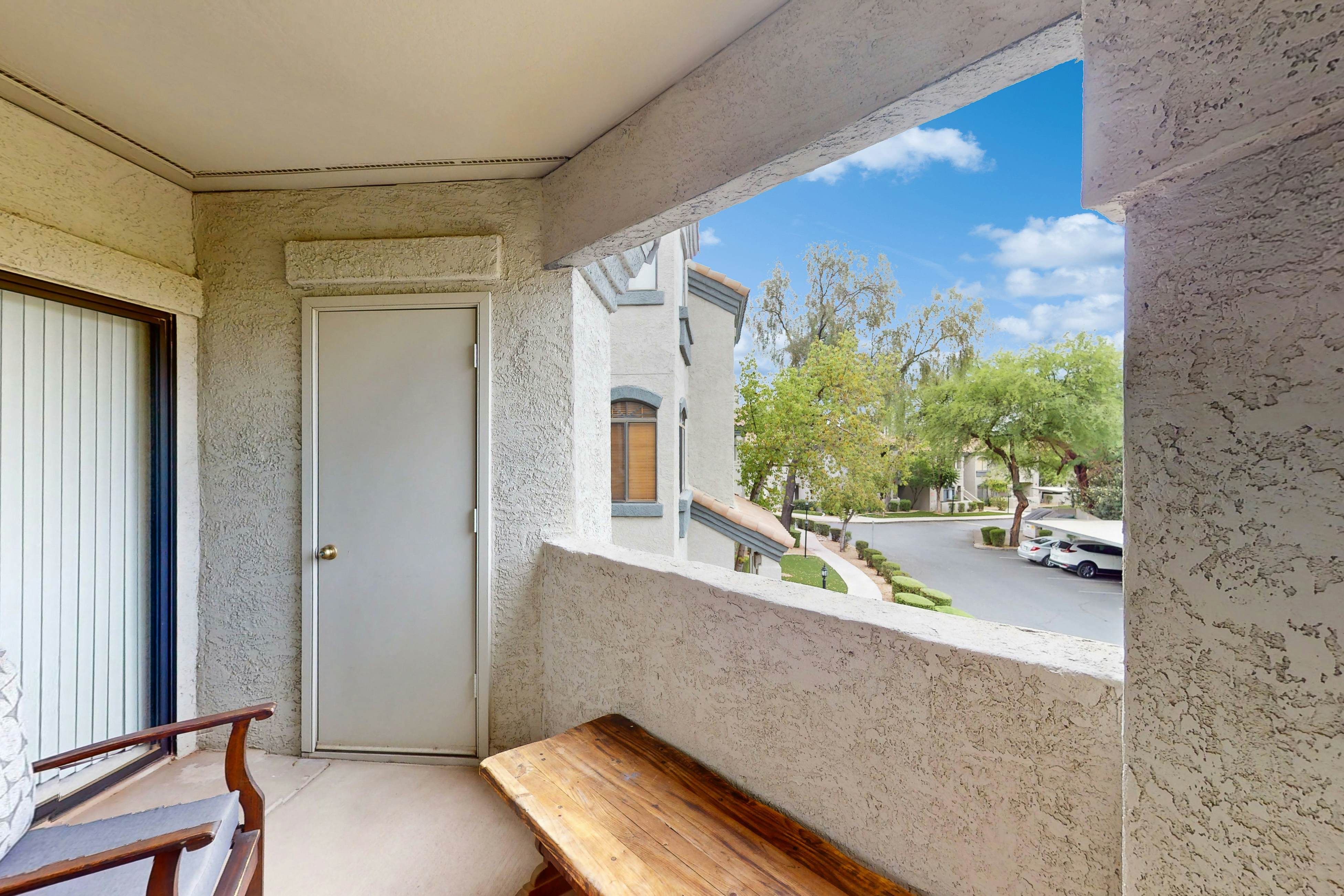 Breezy Desert Retreat