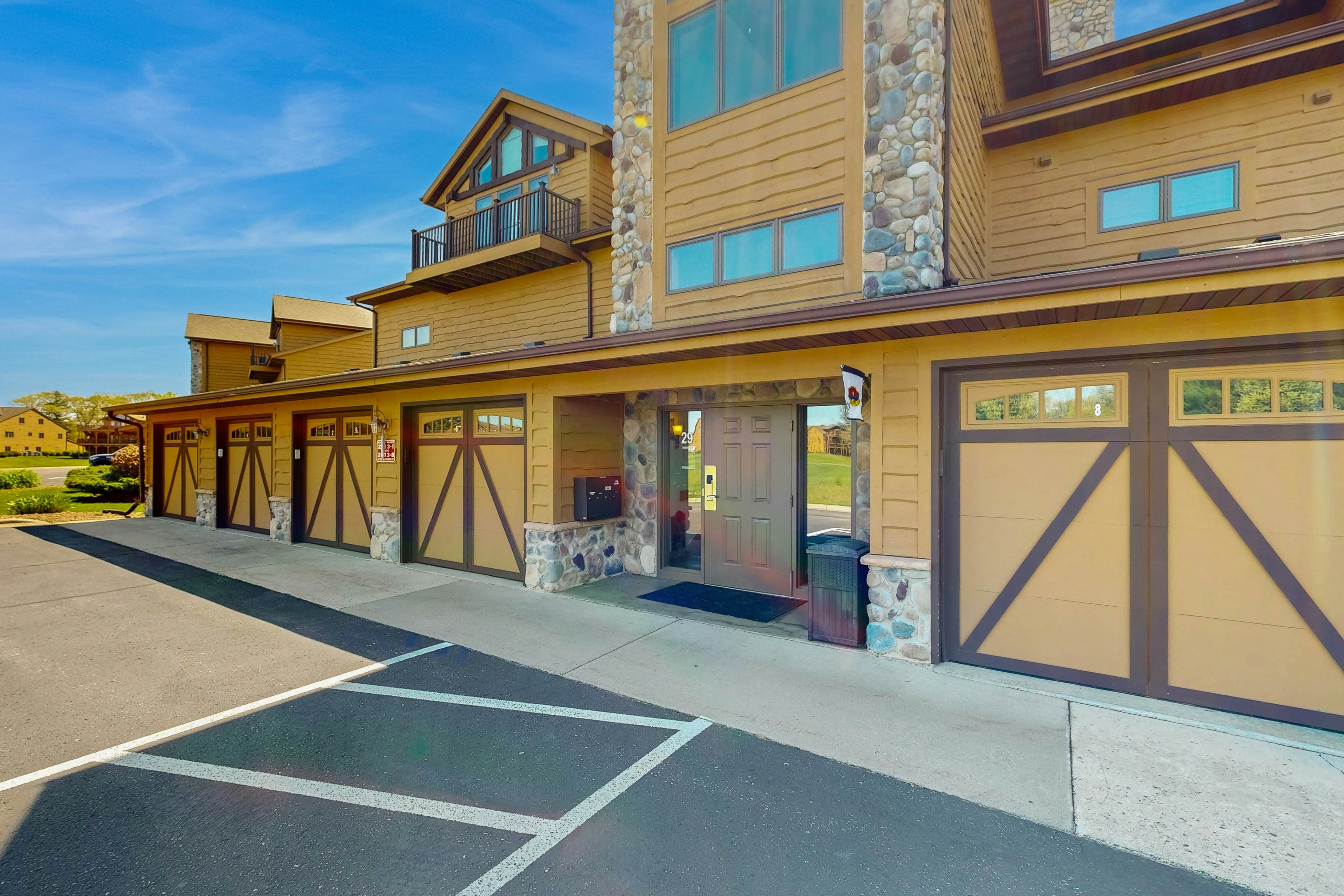 Sunset Condominiums - The Retreat