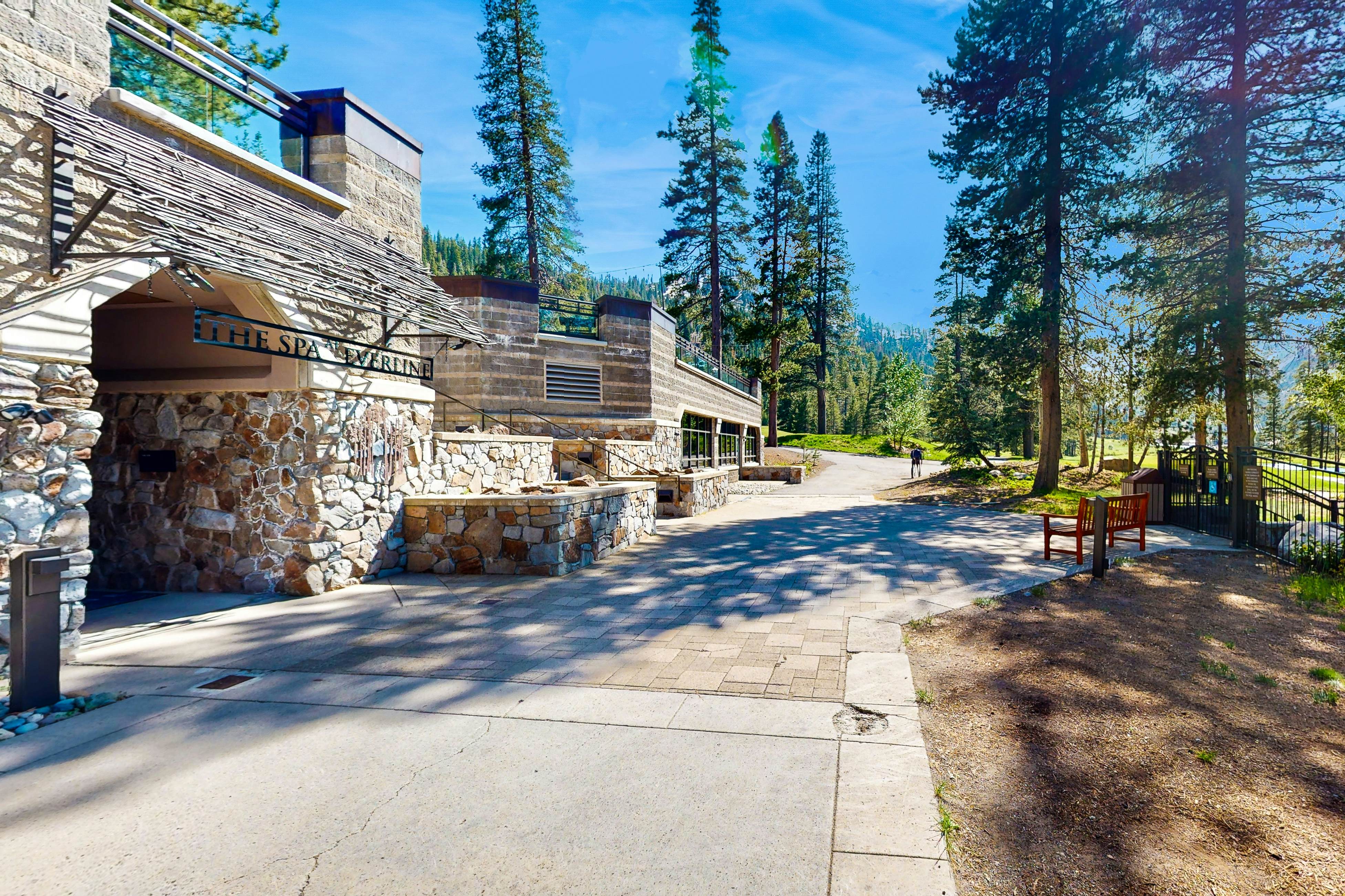 Everline Resort & Spa 630