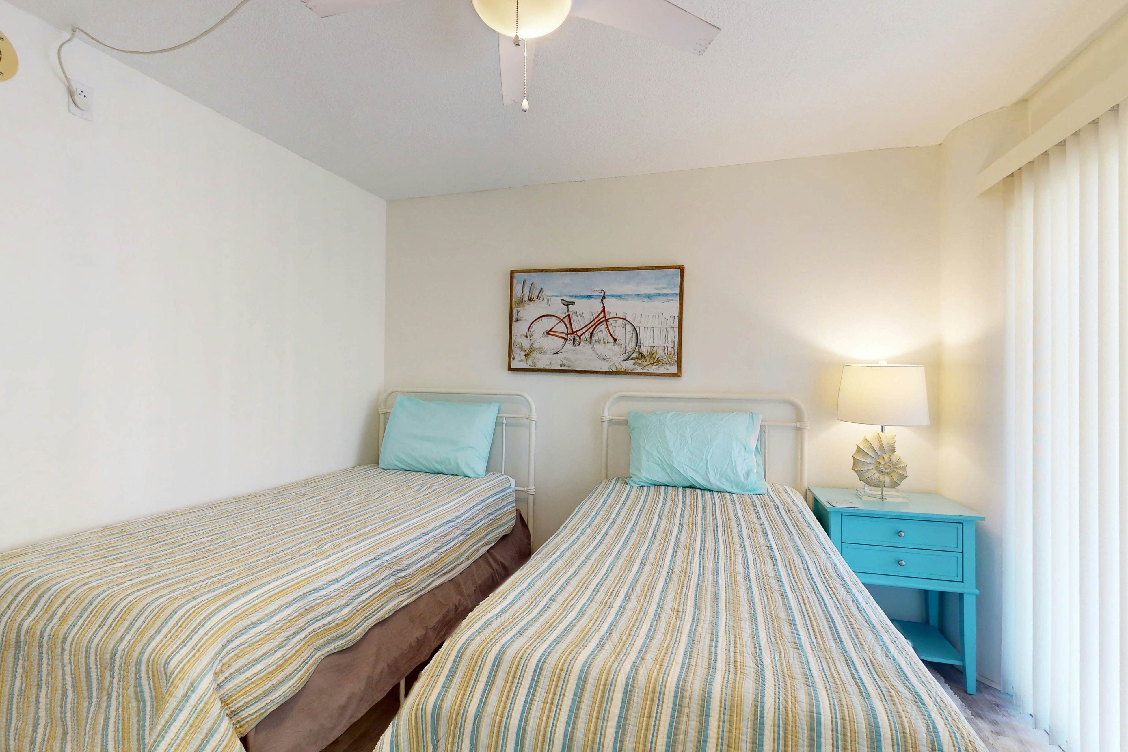 Santa Maria Condo 102