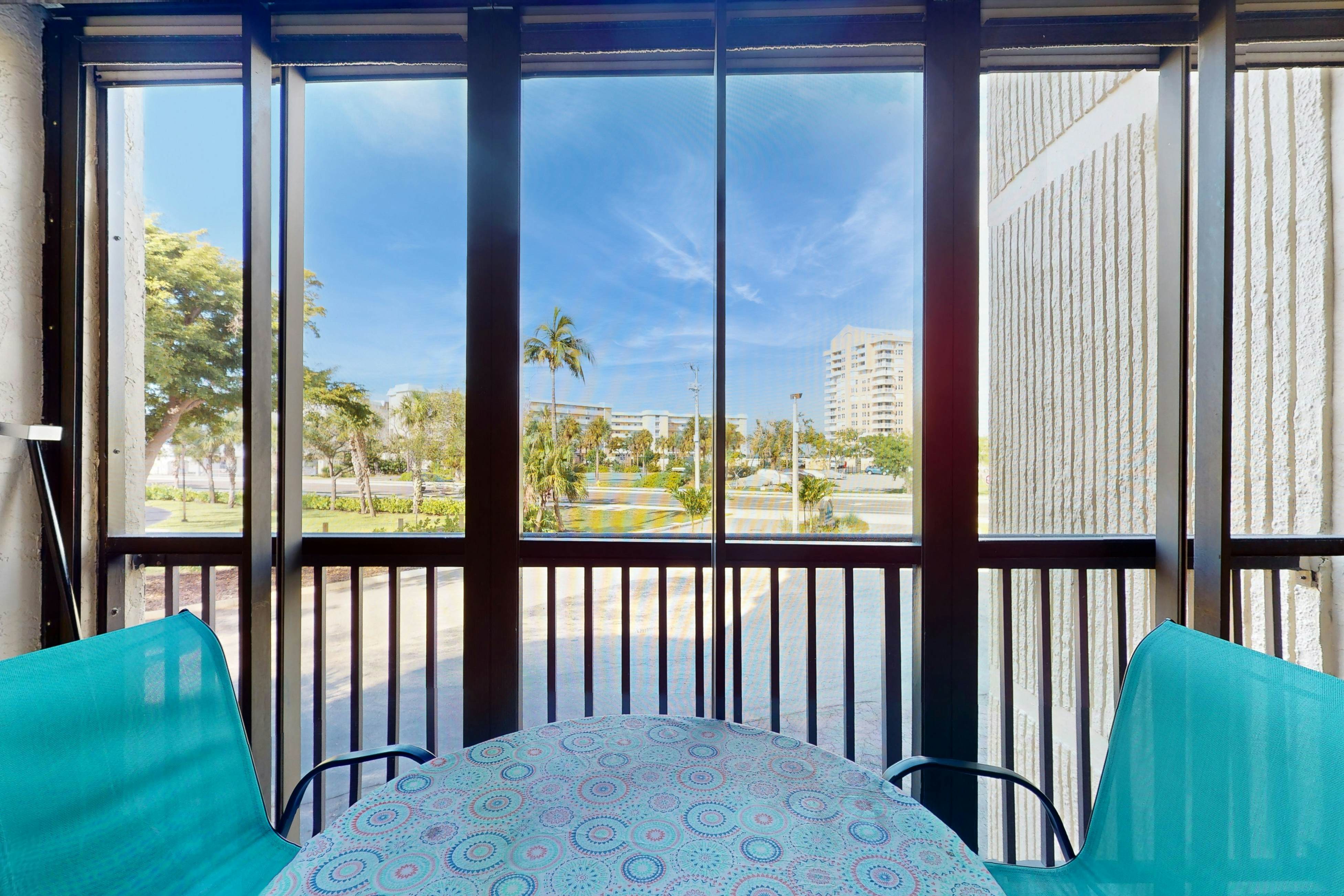 Santa Maria Condo 102