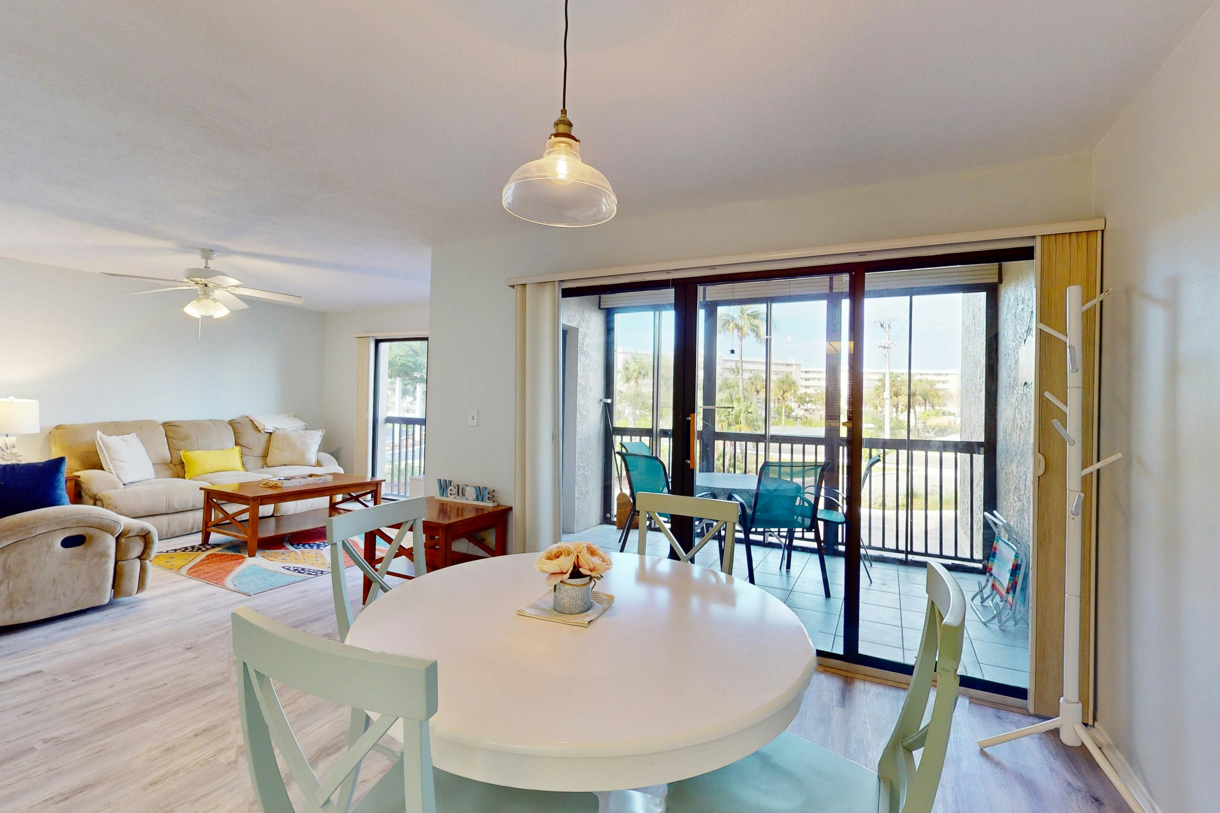 Santa Maria Condo 102