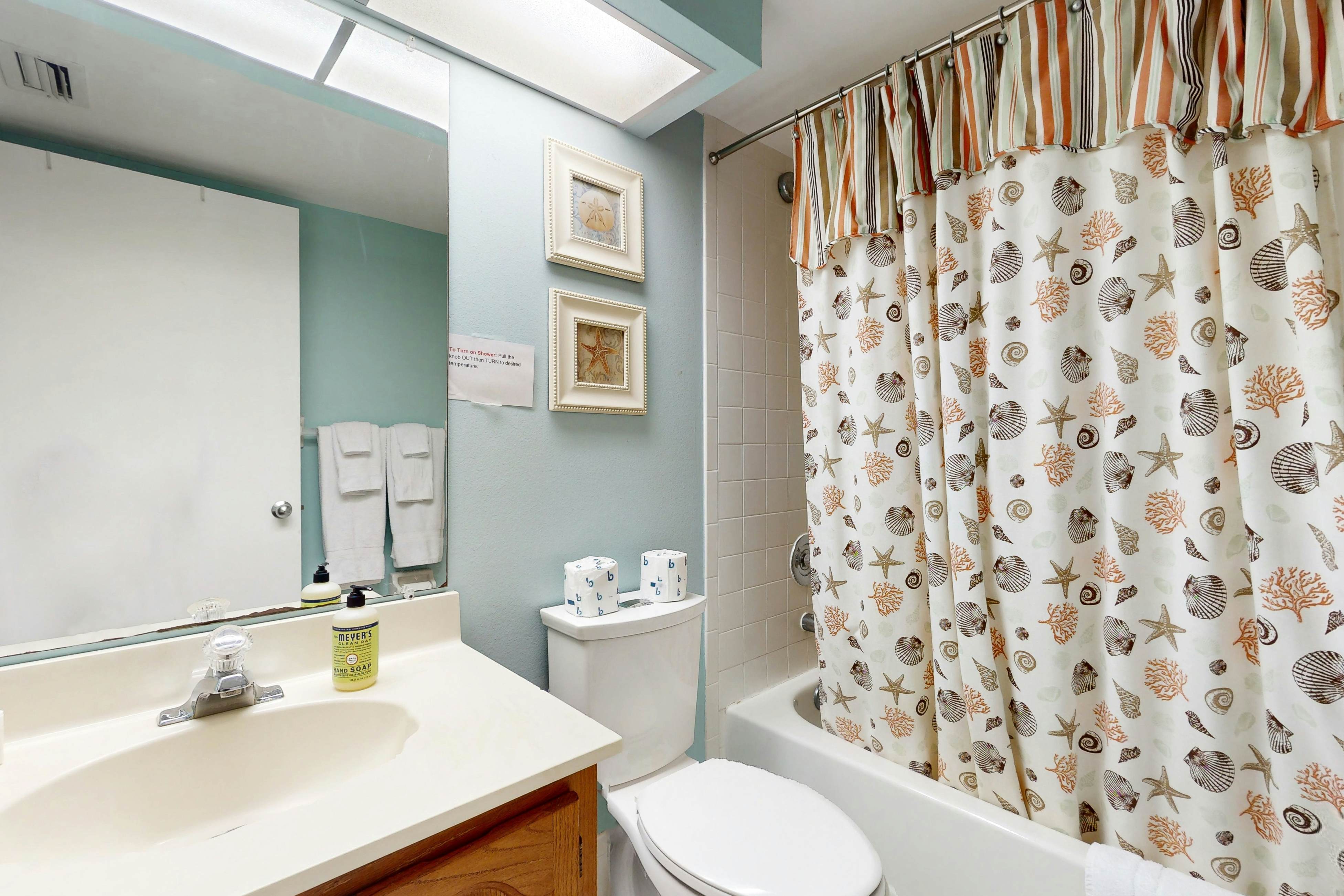 Santa Maria Condo 102