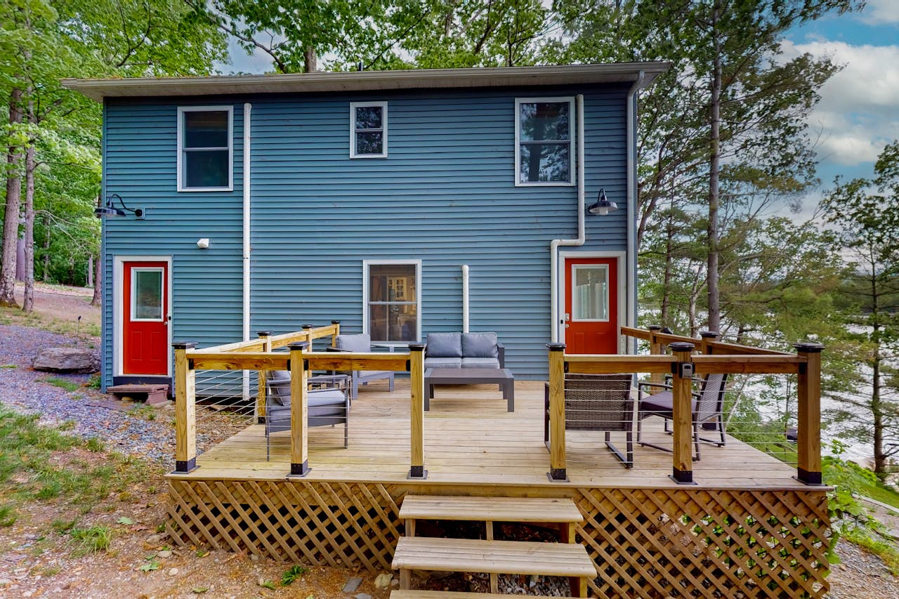 Rockview Road Retreat 4 BD Castleton, VT Vacation Rental Vacasa