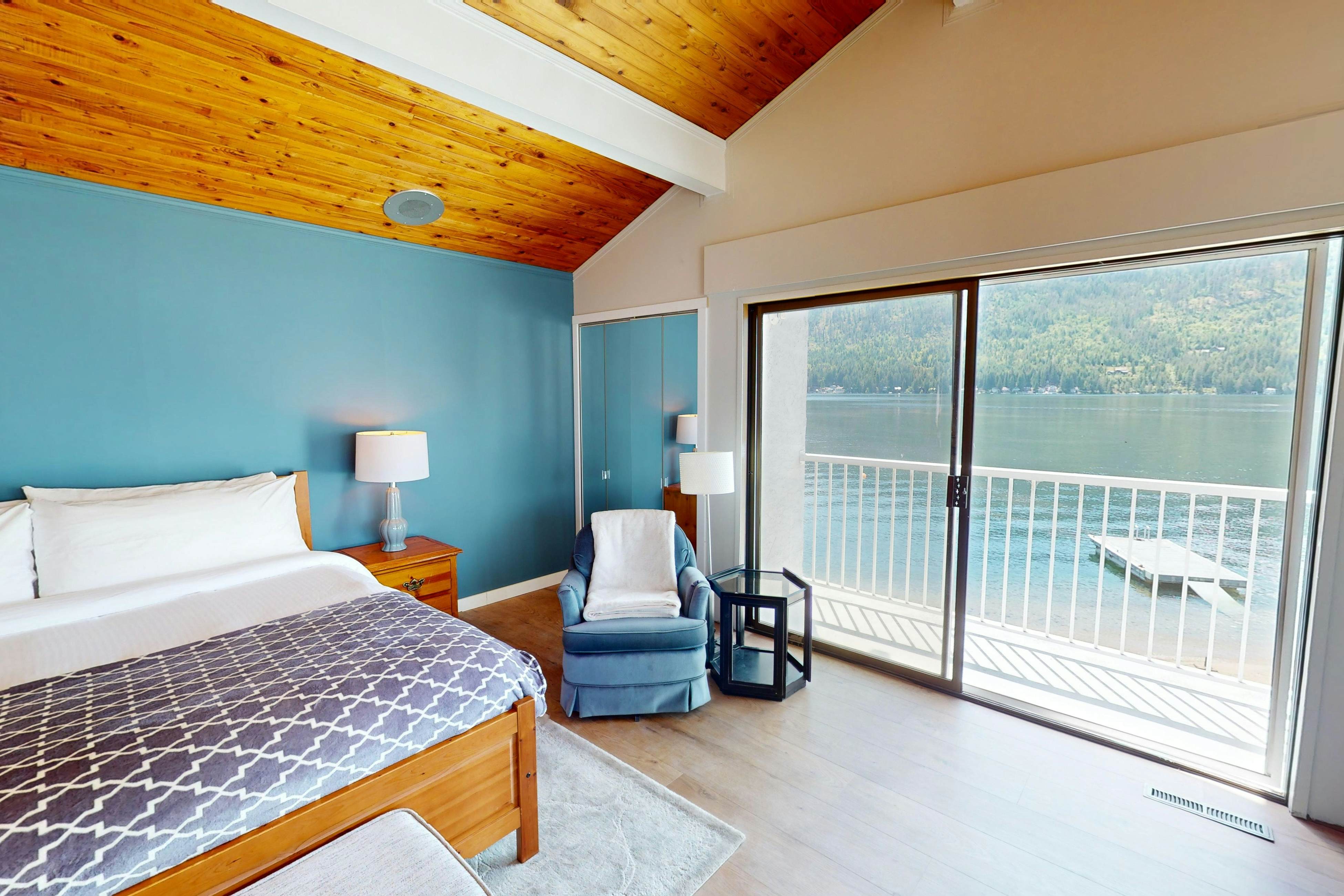 The Re-Treat at Christina Lake