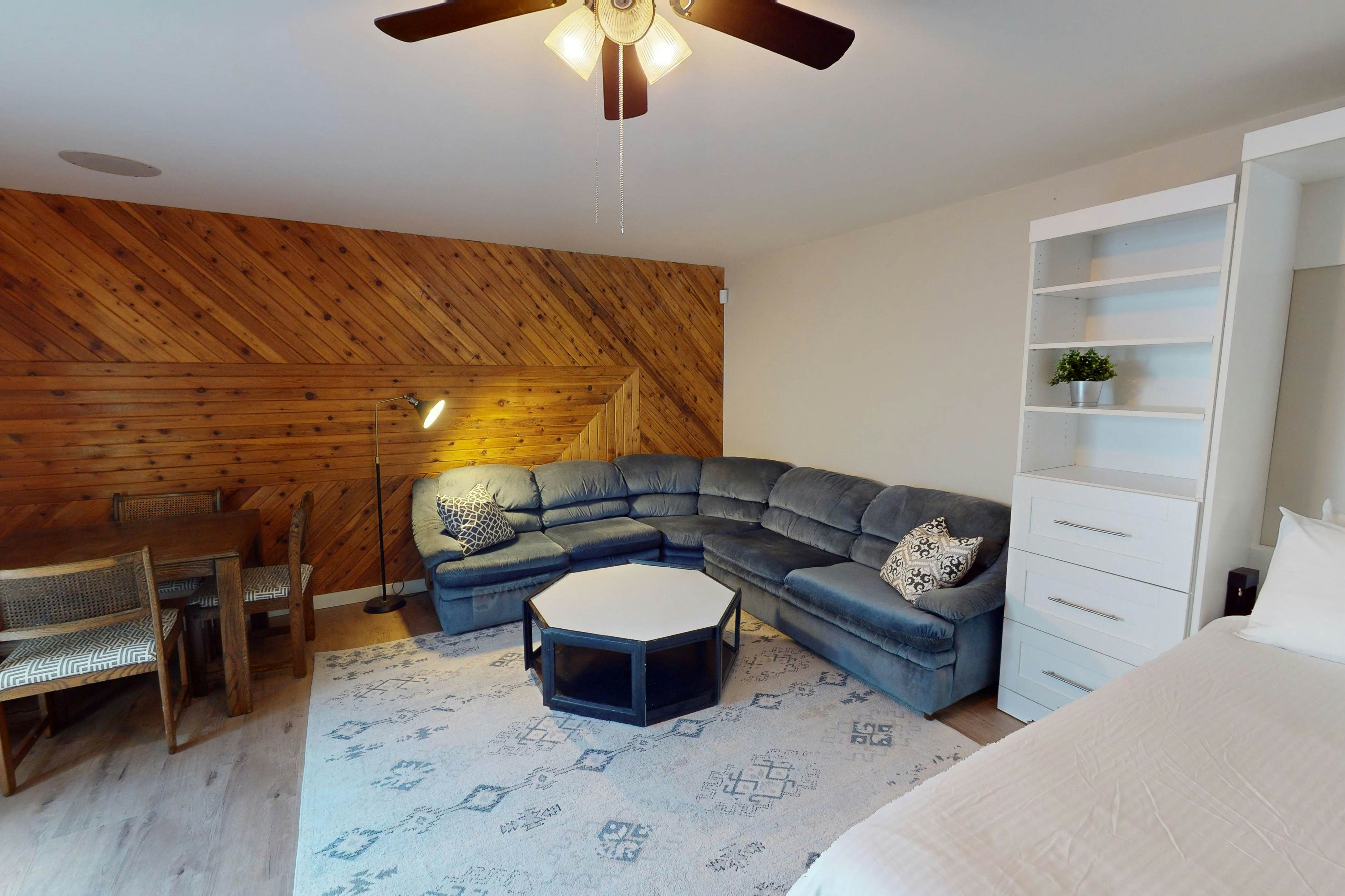 The Re-Treat at Christina Lake