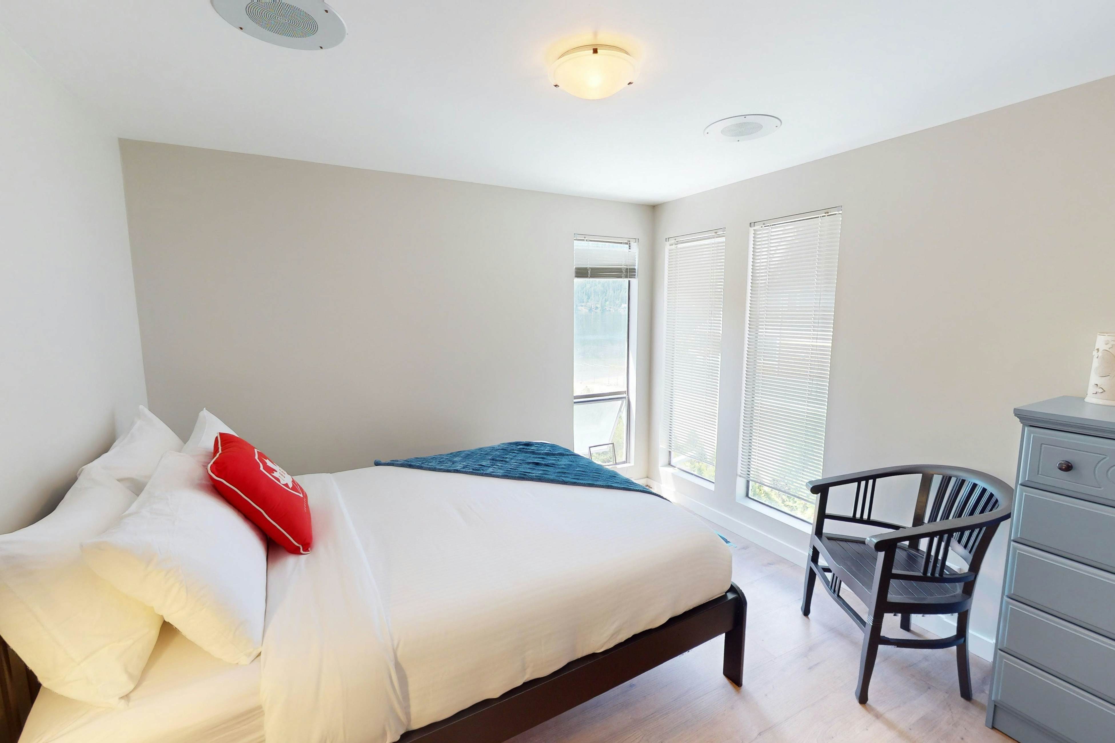 The Re-Treat at Christina Lake