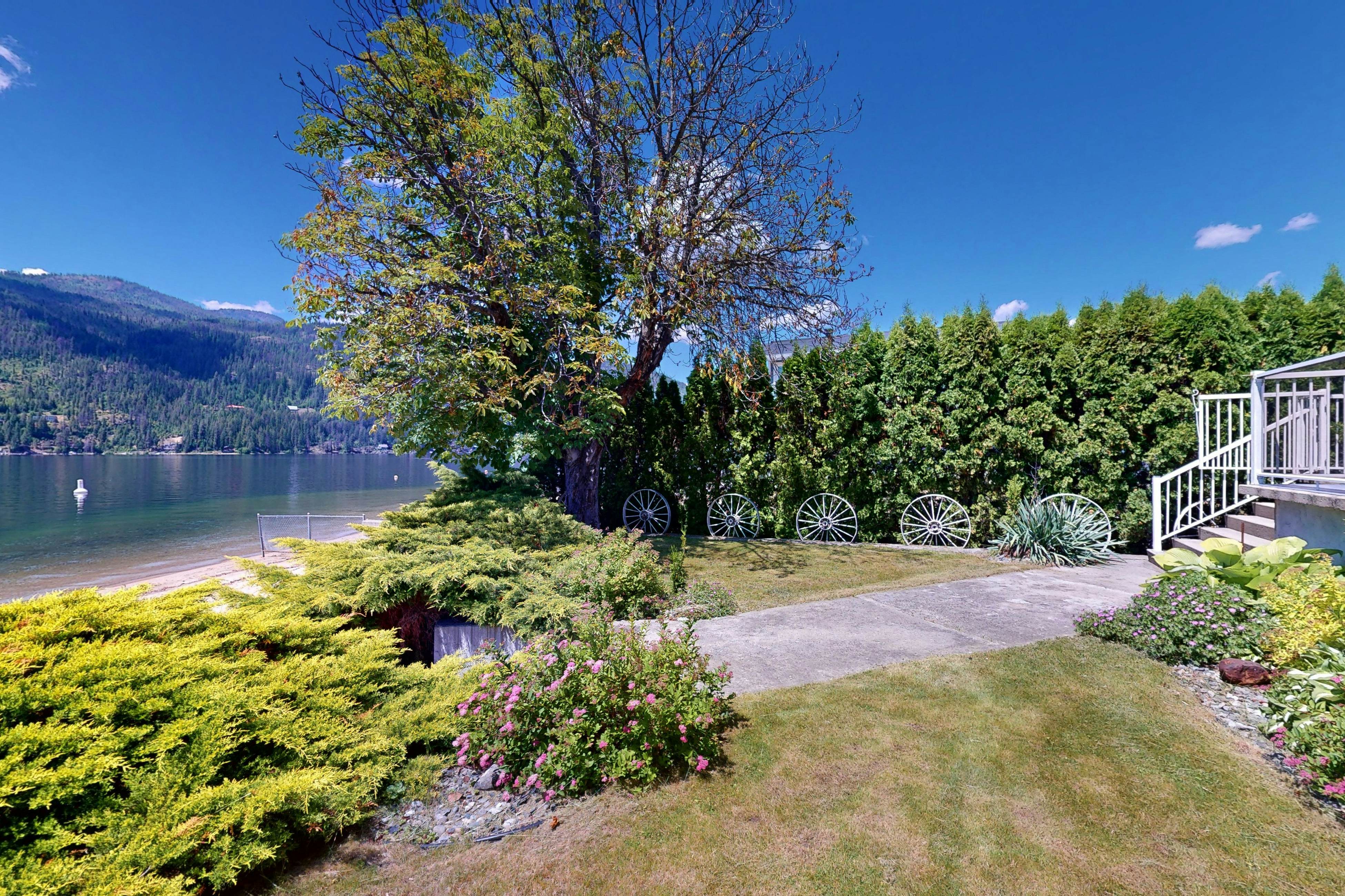 The Re-Treat at Christina Lake