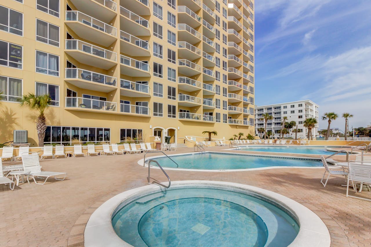 Emerald Isle 903 2 Bd Vacation Rental In Pensacola