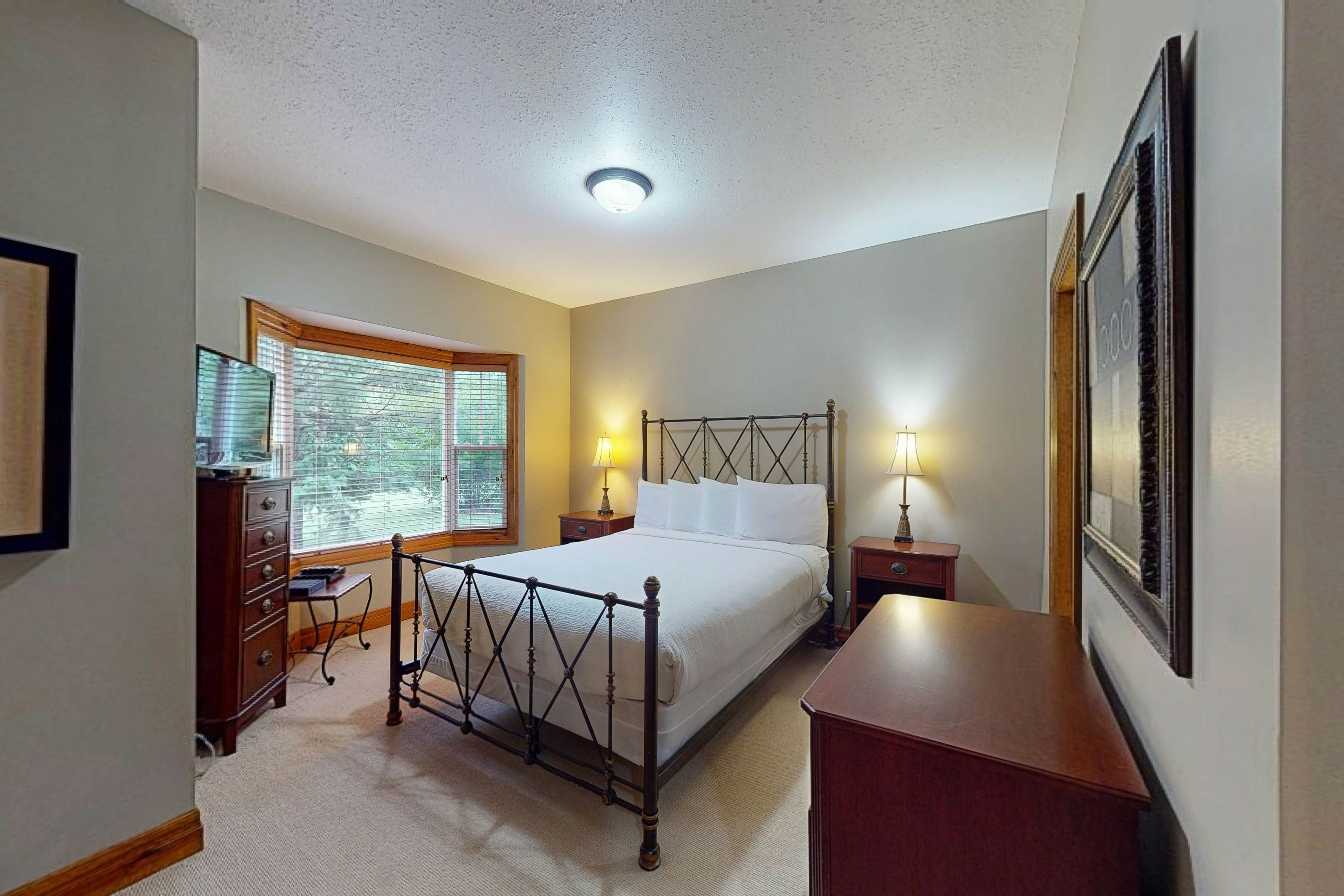 Condo 107 at Snowbridge