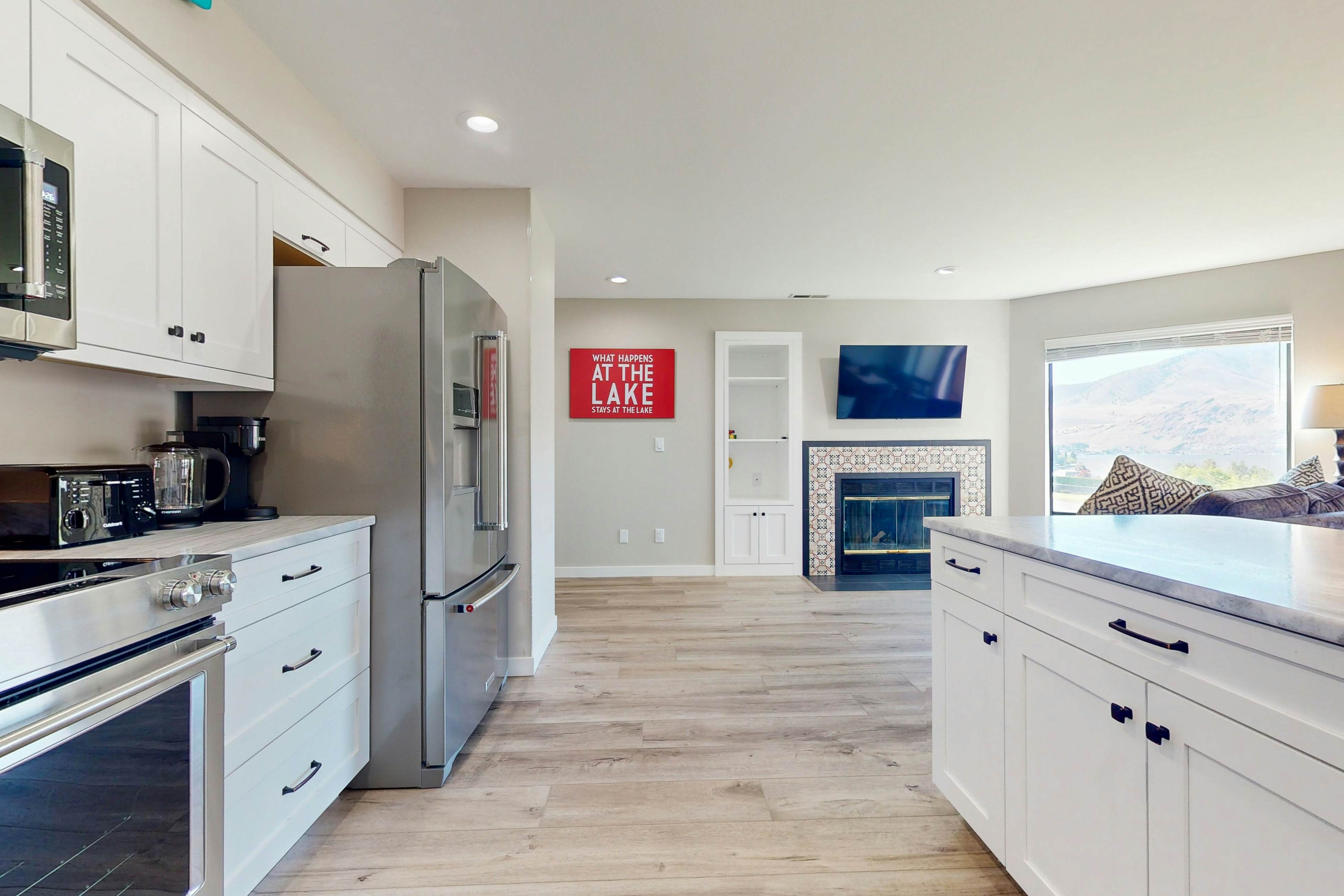 Lake Chelan Shores - To Ski or Knot #18-6