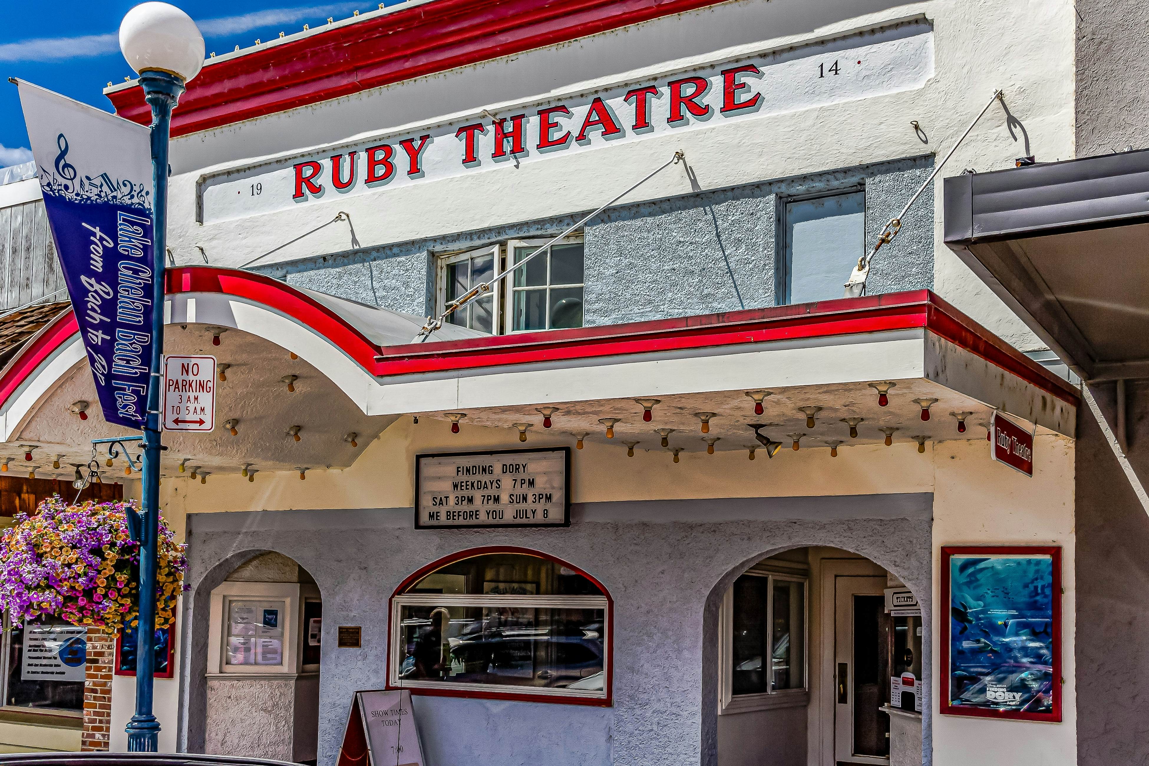 Lake Chelan Shores - To Ski or Knot #18-6