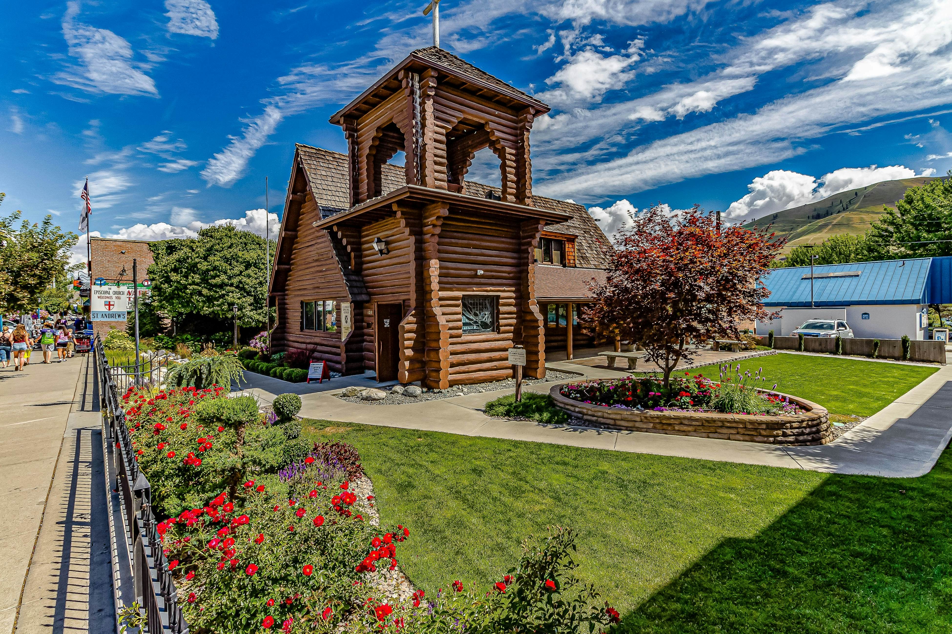 Lake Chelan Shores - To Ski or Knot #18-6