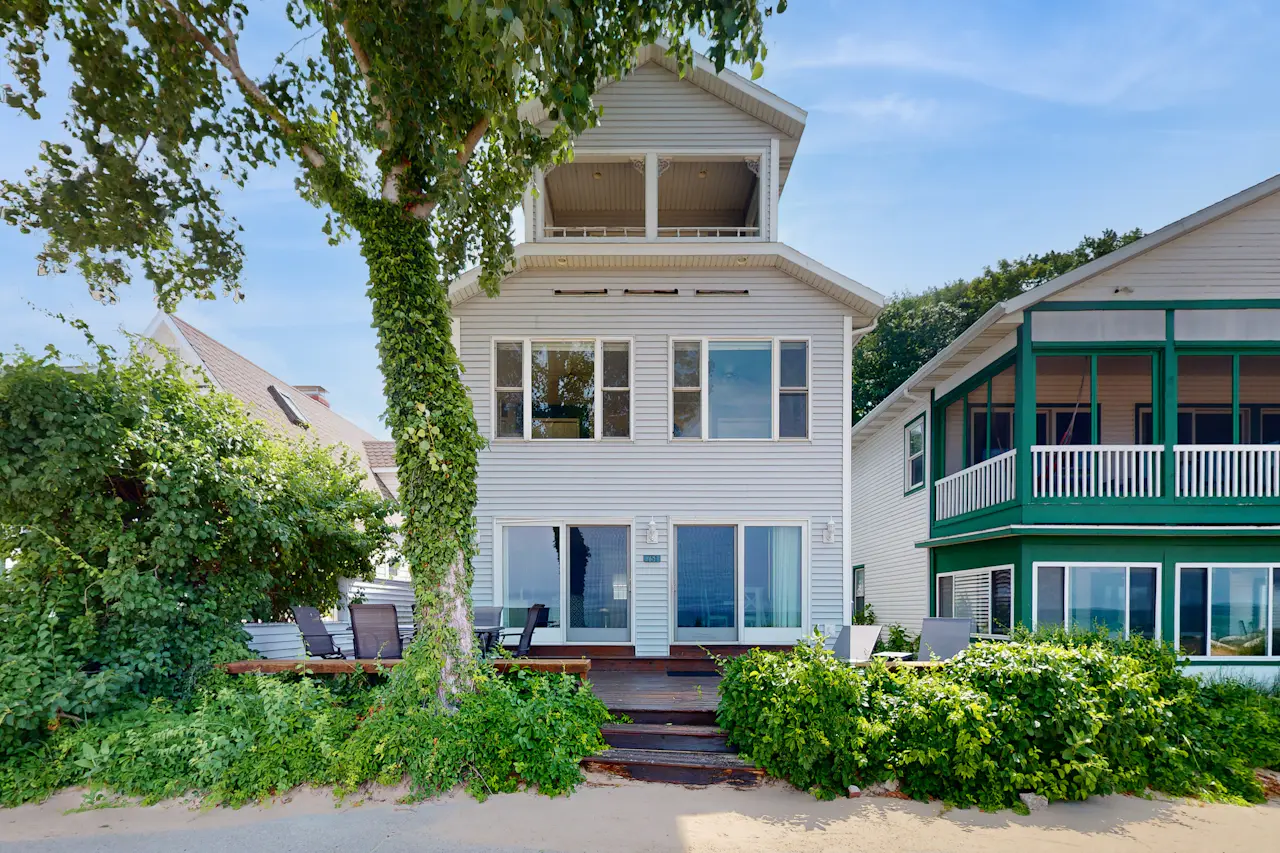 A Special Place 4 BD Holland, MI Vacation Rental Vacasa