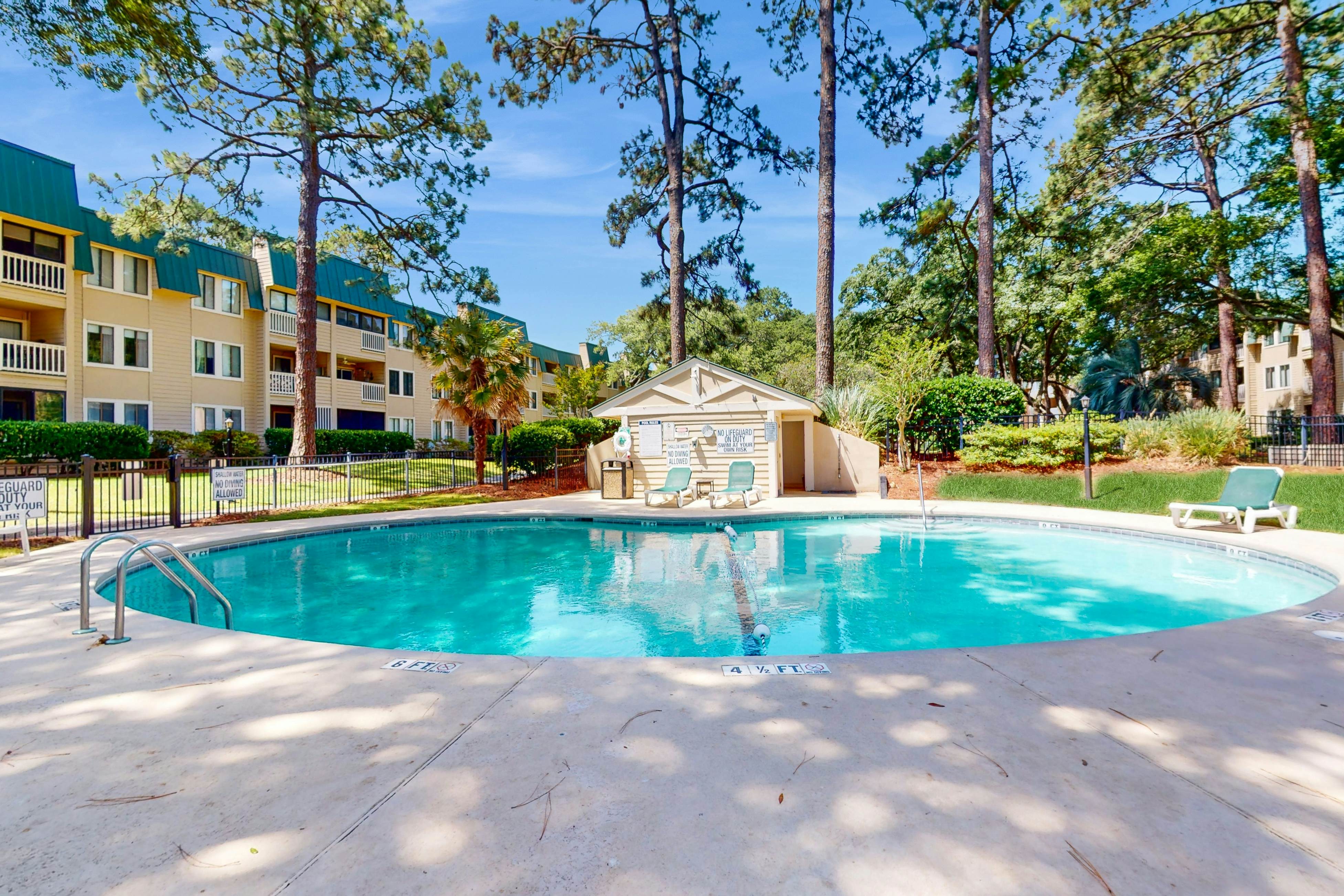 Spa On Port Royal Sound 3313