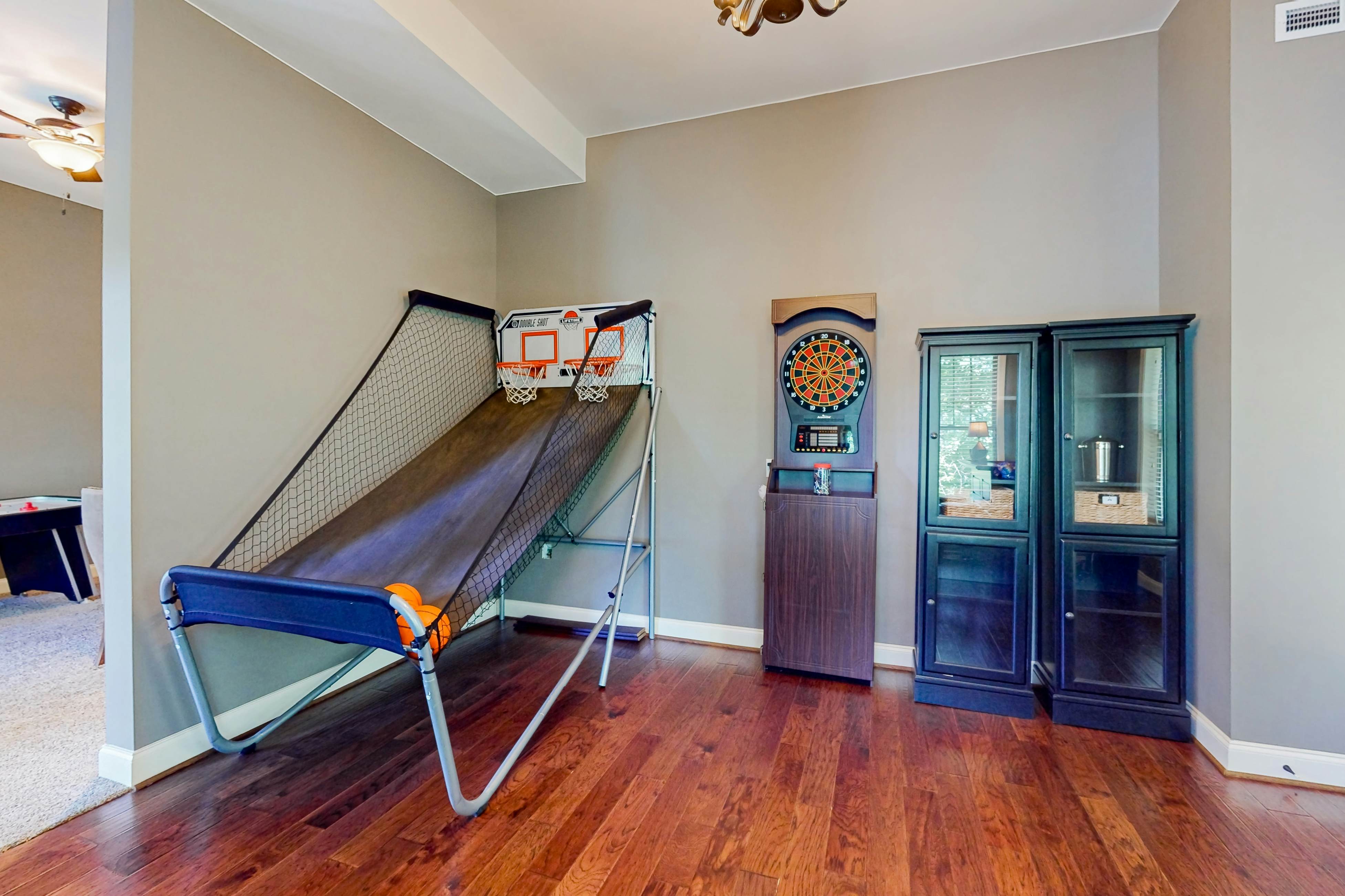 Water's Edge Holmstead