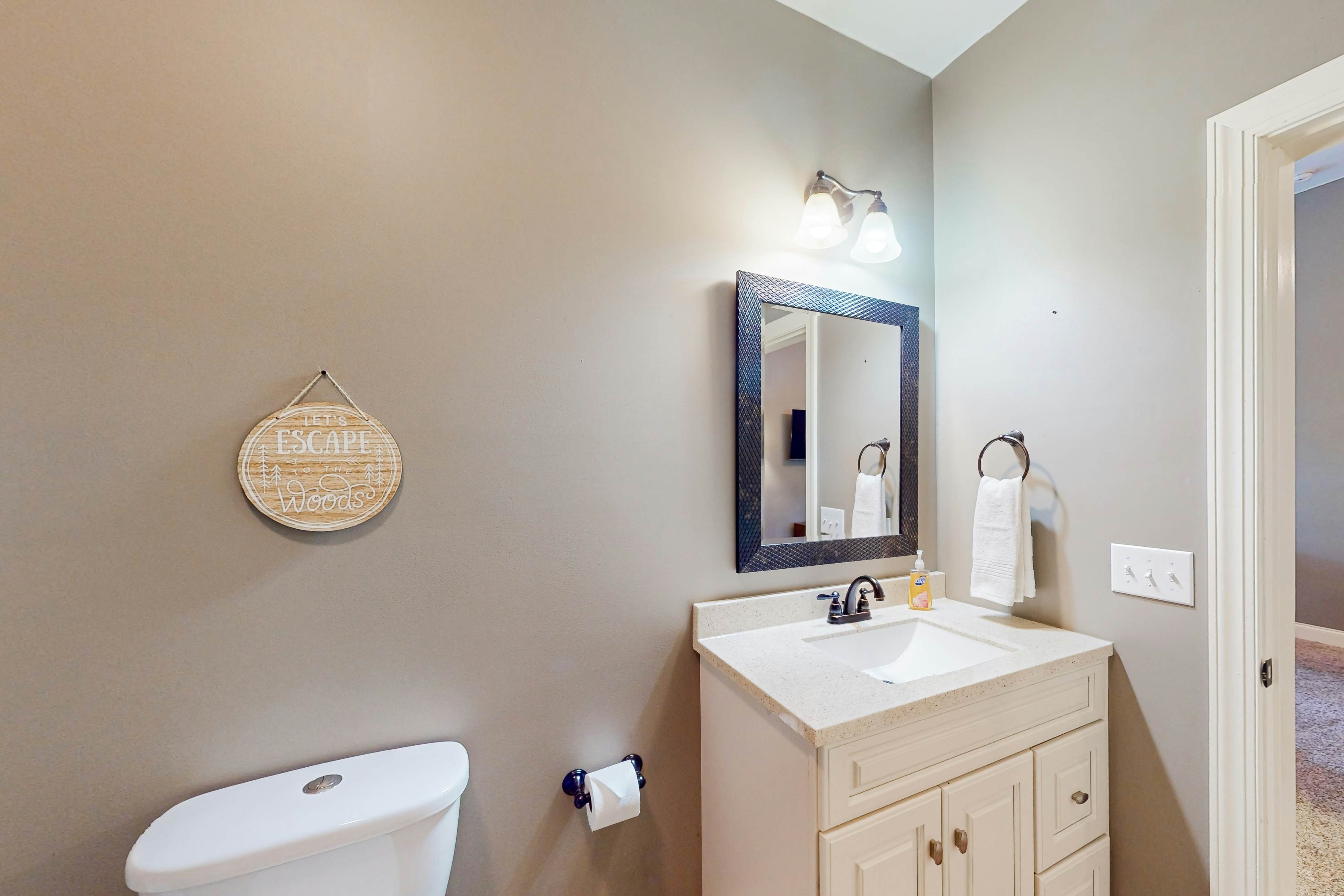 Water's Edge Holmstead