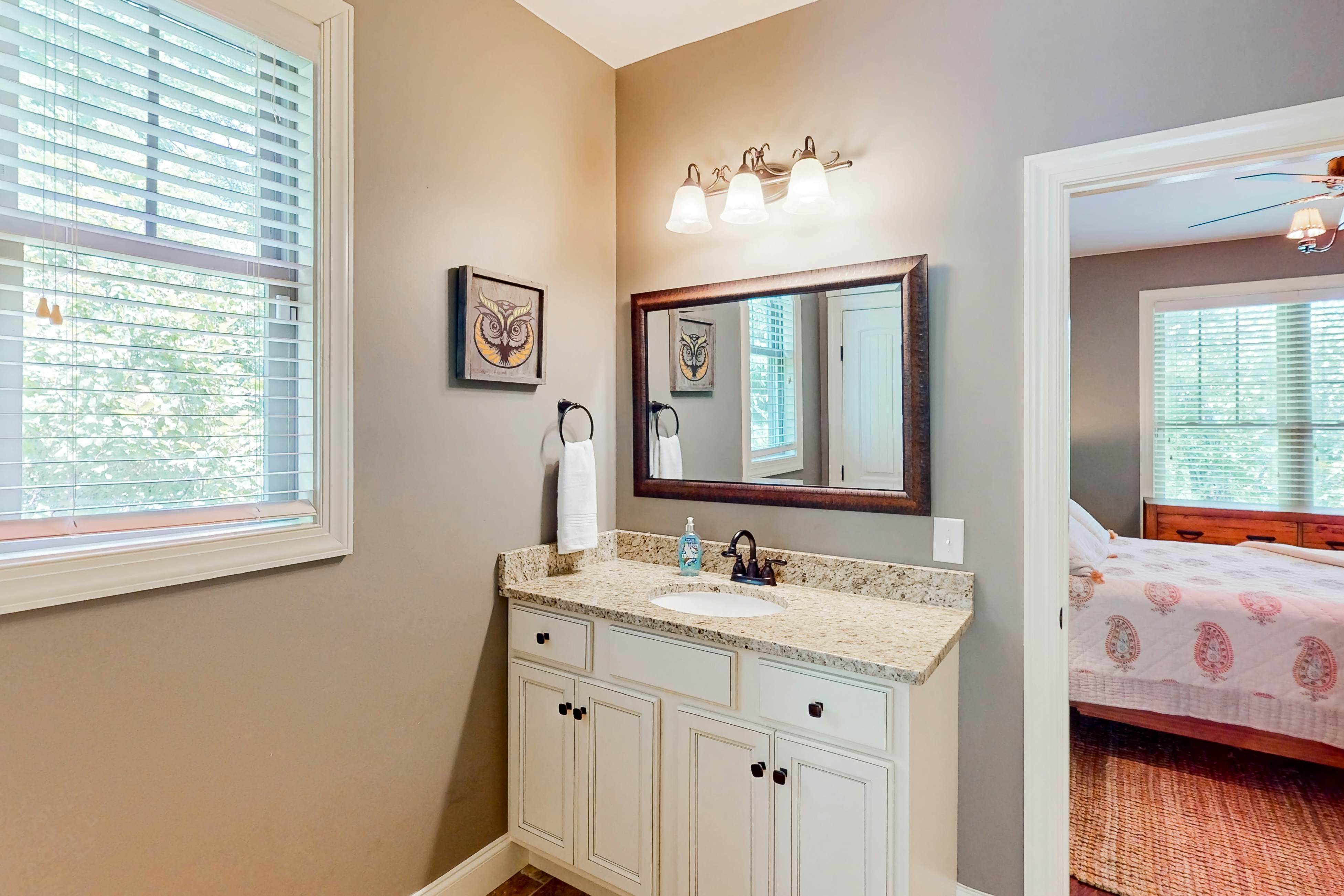 Water's Edge Holmstead