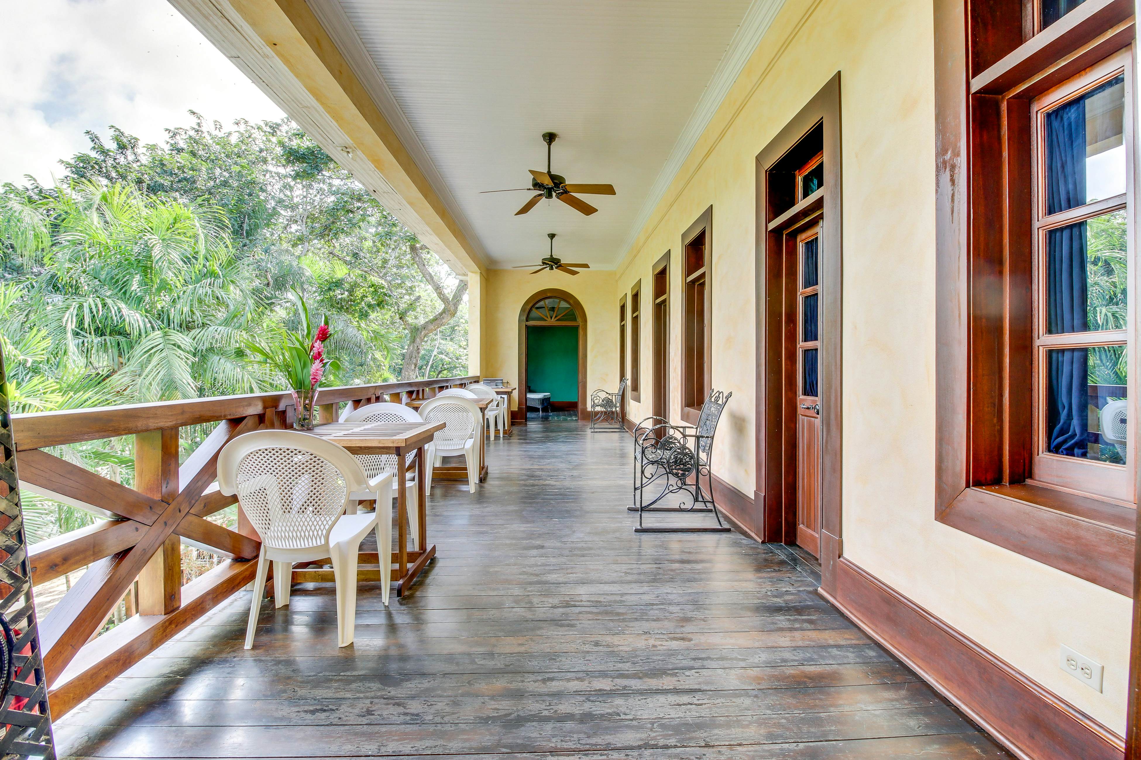 Family Suite at Mahogany Hall -Gold Standard Certified