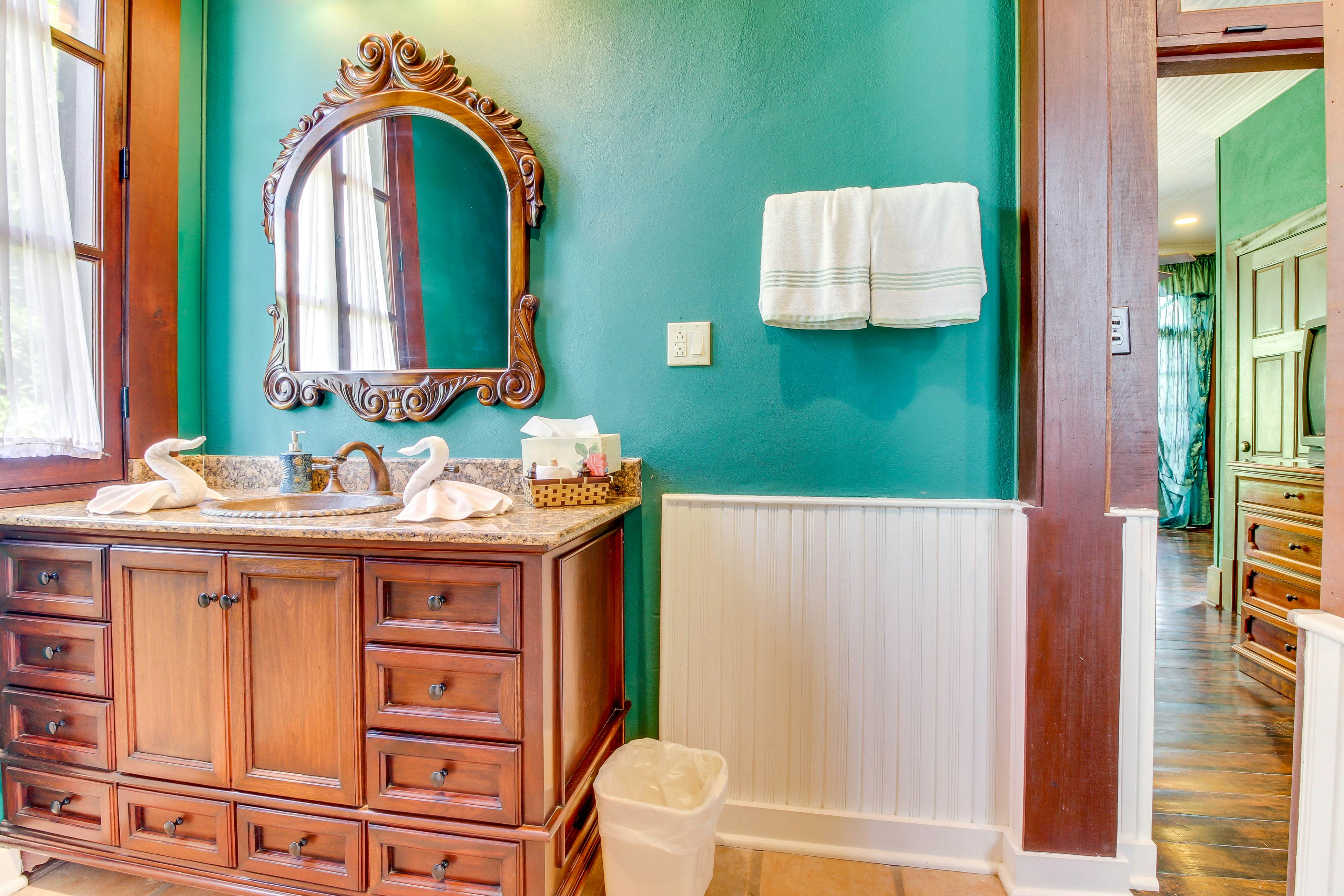 Family Suite at Mahogany Hall -Gold Standard Certified