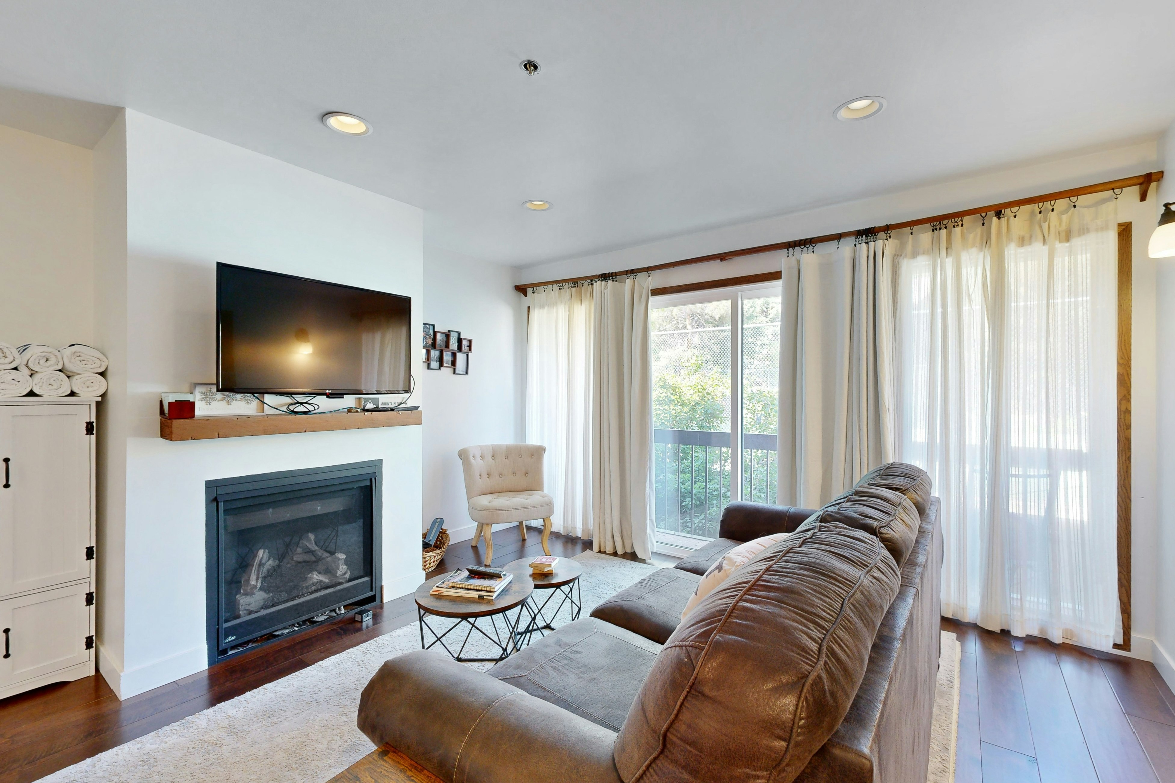 Empire Coalition 207