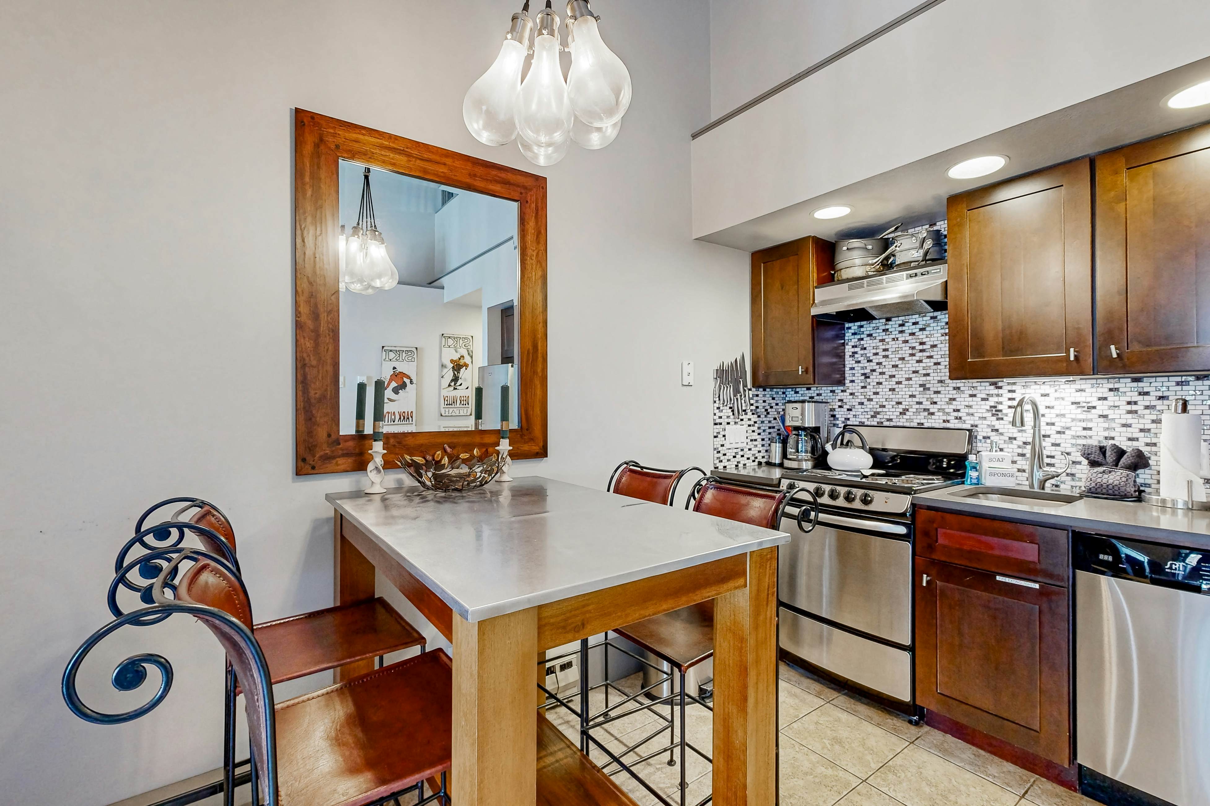 Lodge at Mountain Village #306