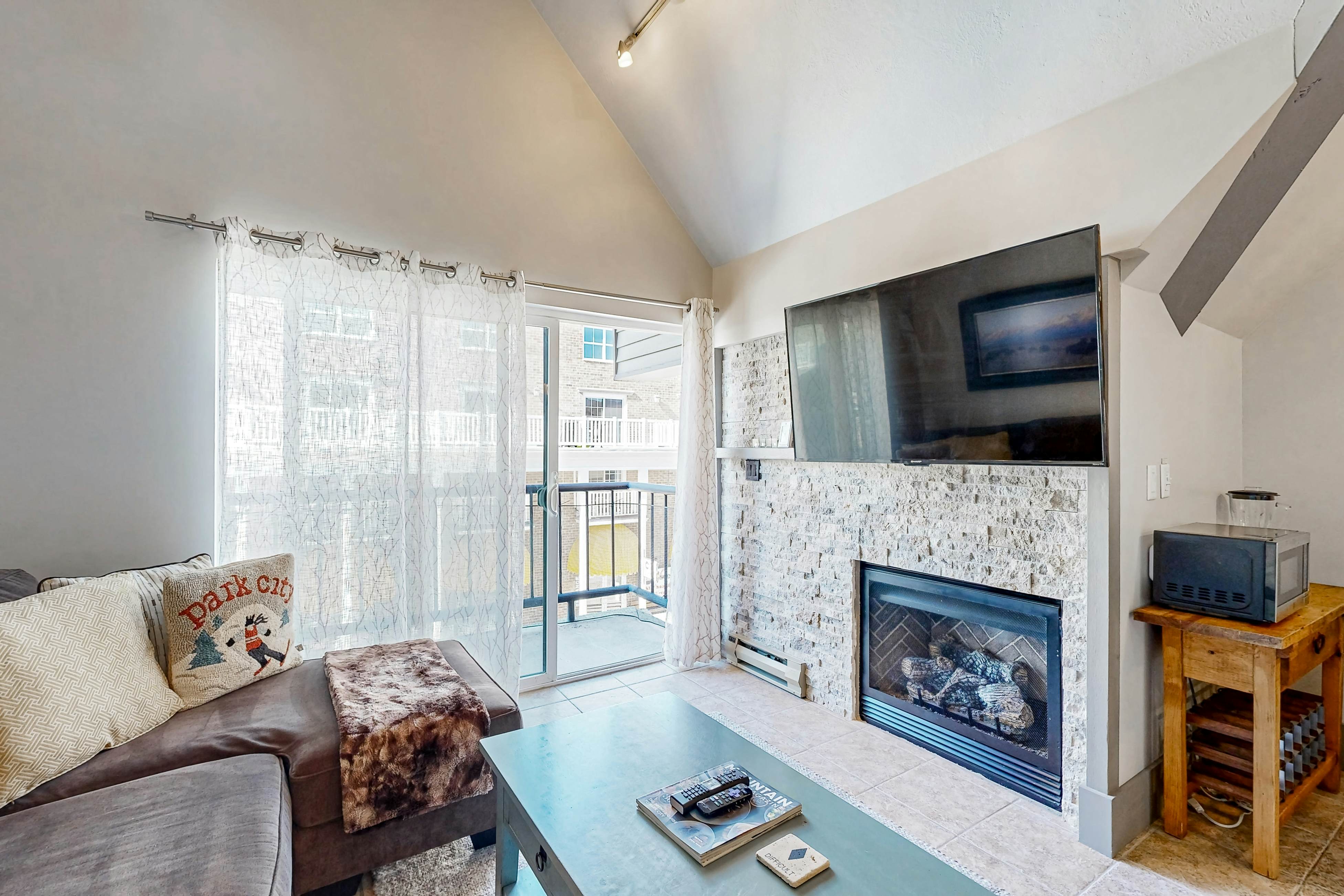 Lodge at Mountain Village #306