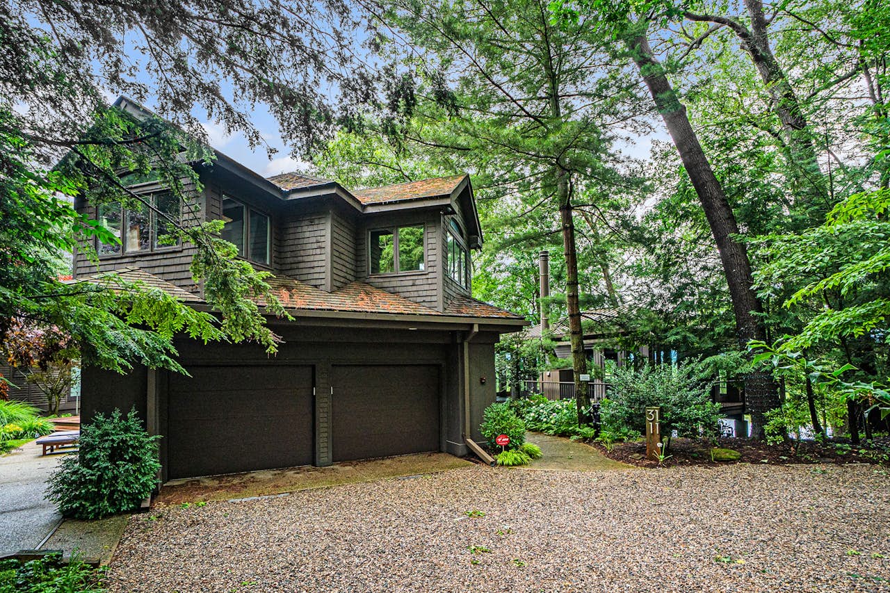 On the Riverfront 4 BD Saugatuck, MI Vacation Rental Vacasa