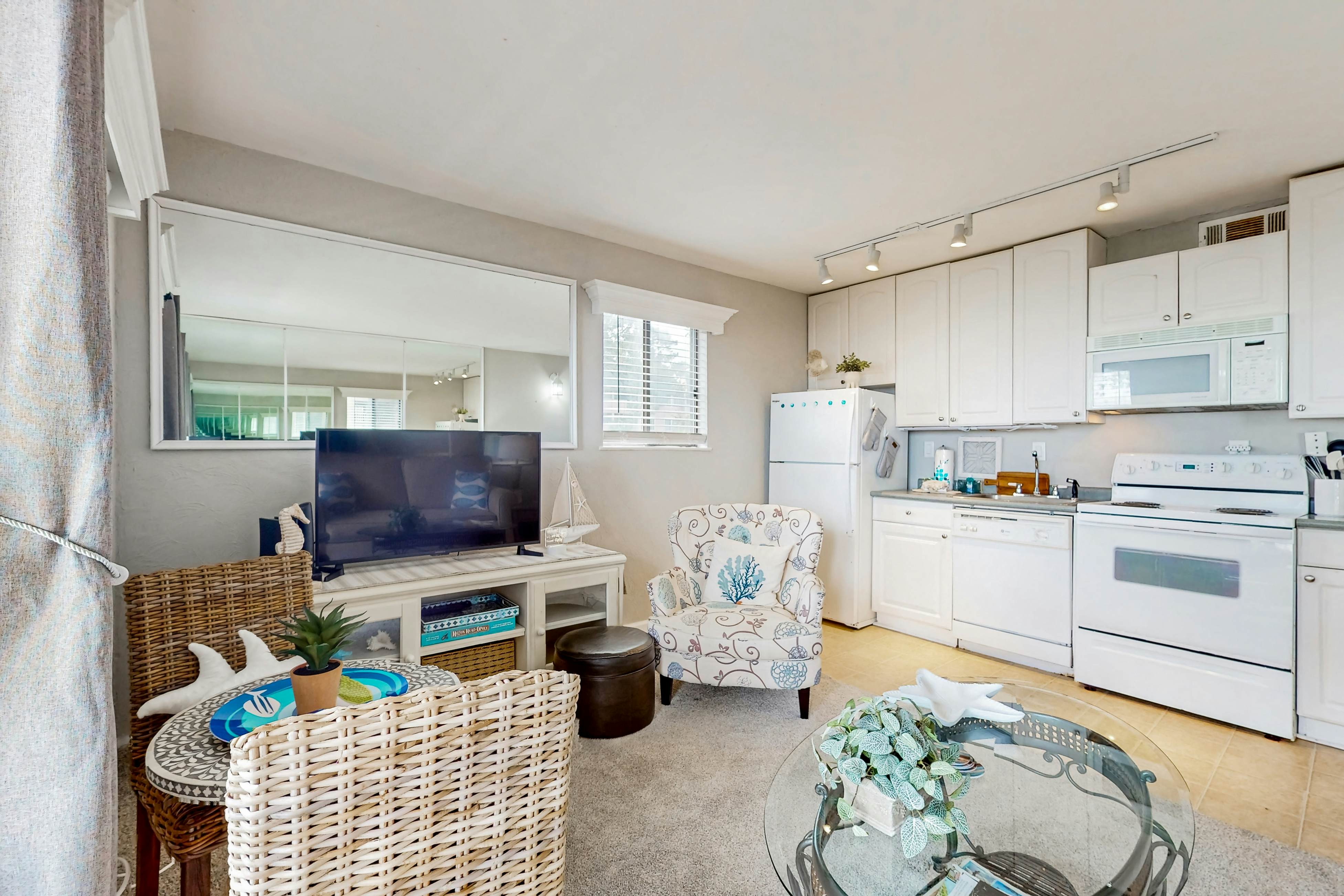 Spa On Port Royal Sound 1102