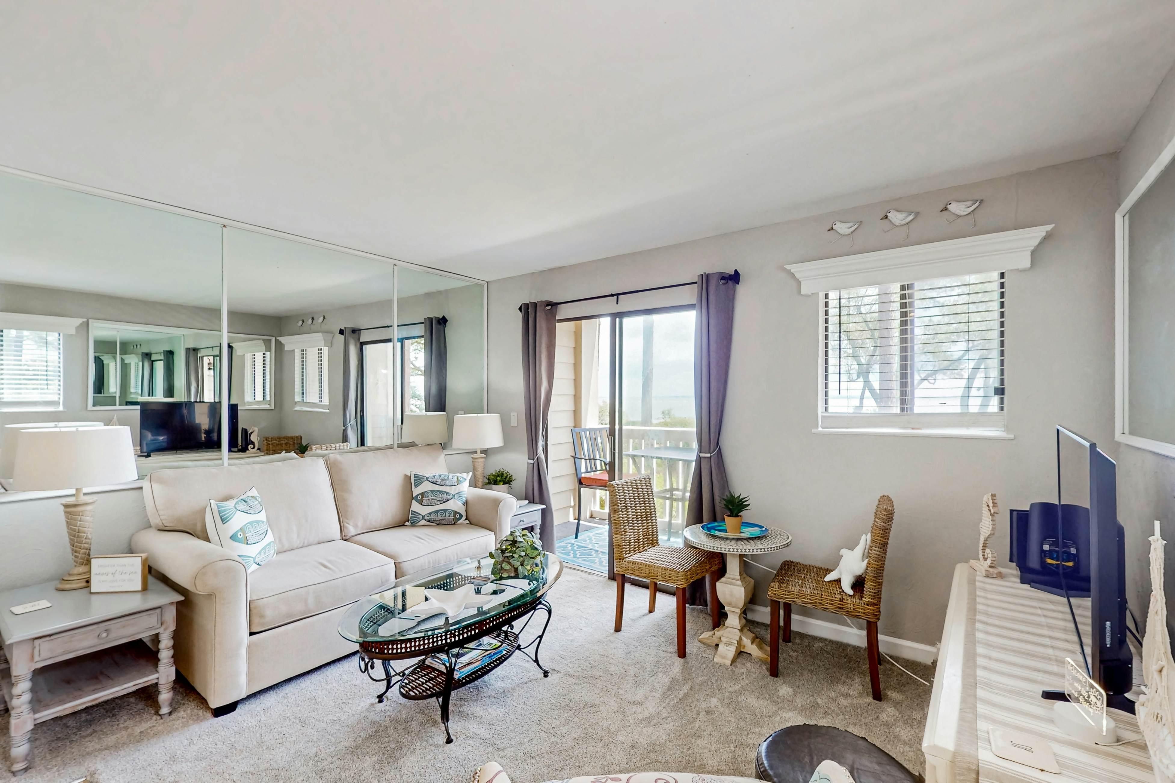 Spa On Port Royal Sound 1102