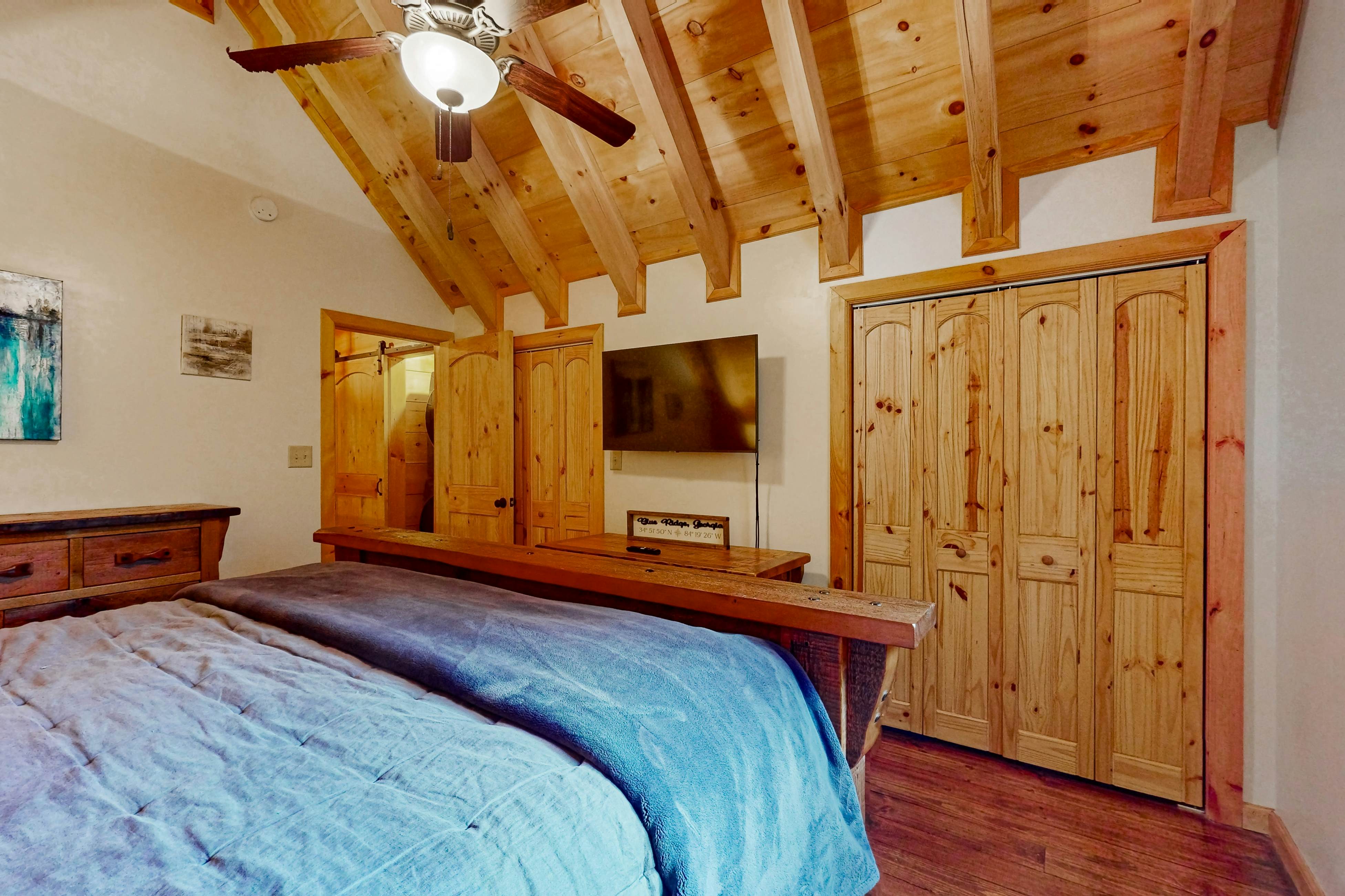 Simply Devine at Water's Edge