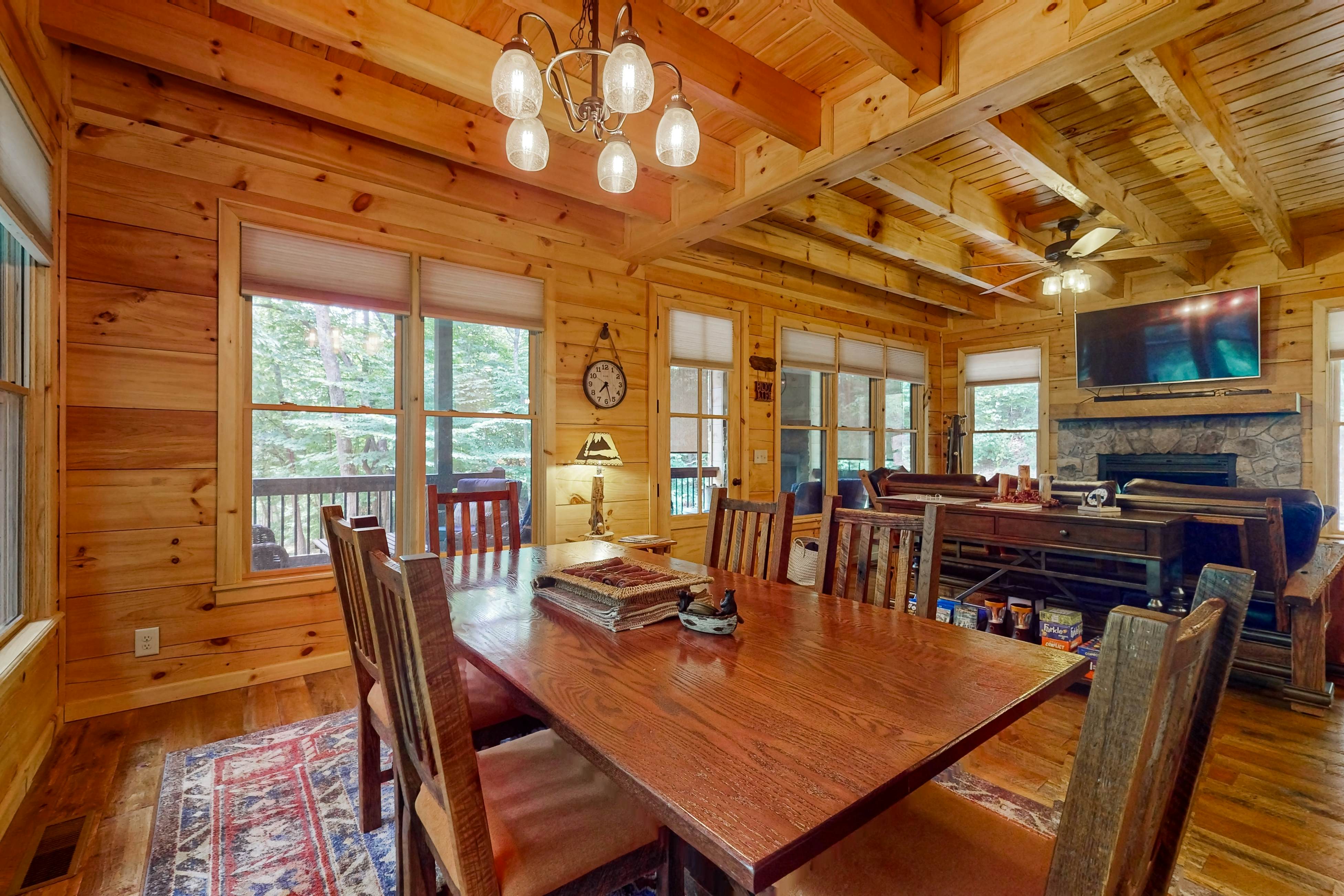 Simply Devine at Water's Edge