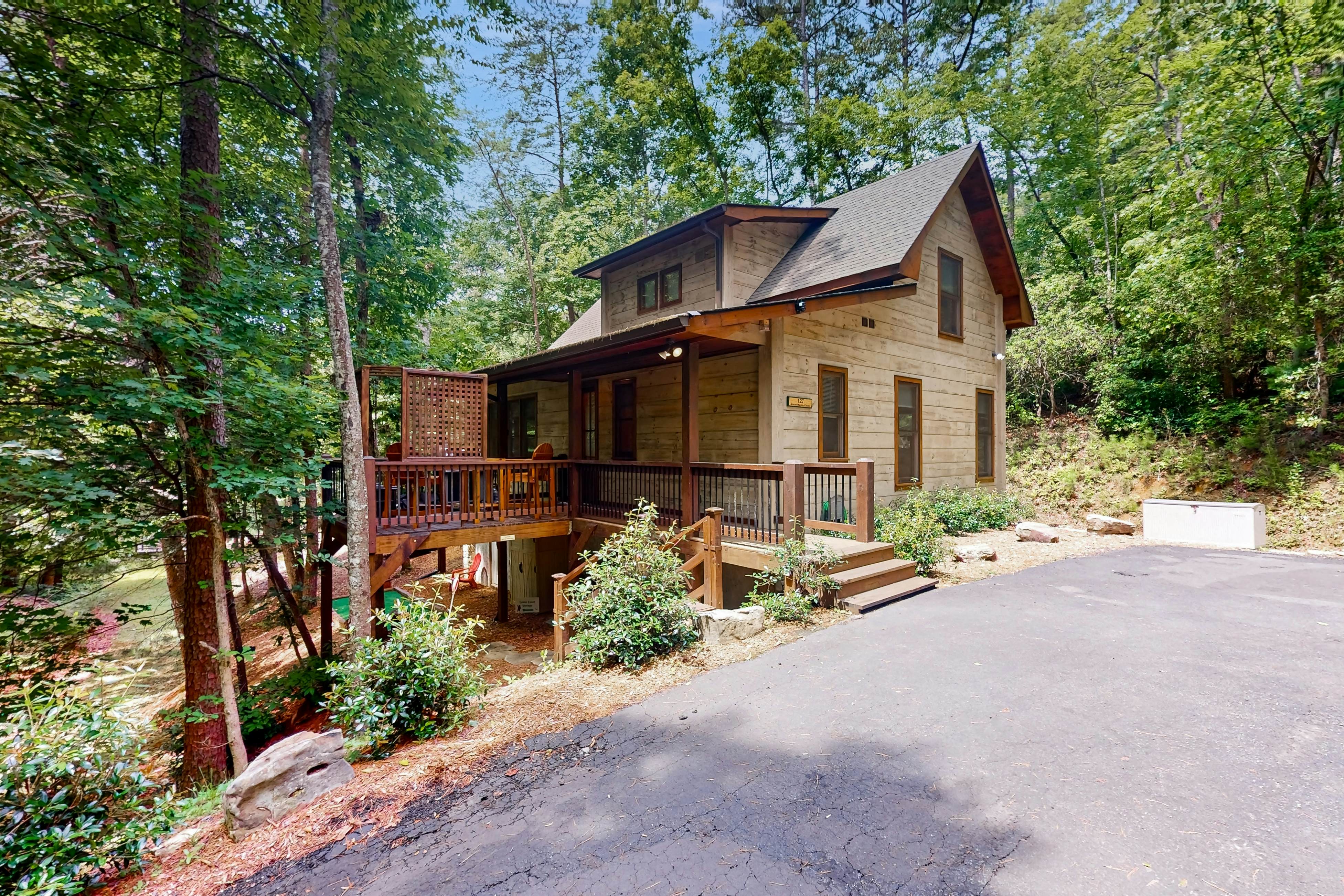 Simply Devine at Water's Edge