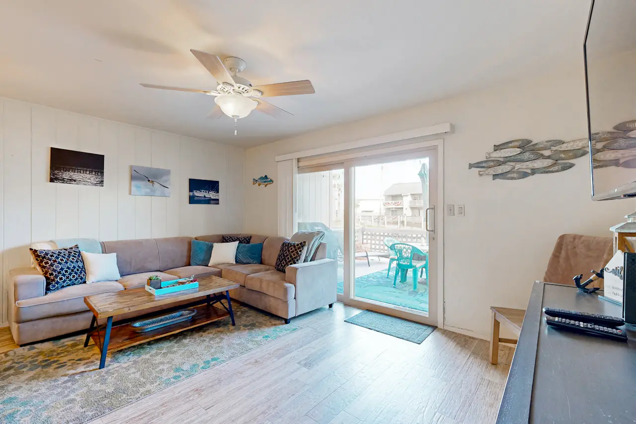 Casita da la Bahia 3 BD Rockport, TX Vacation Rental Vacasa