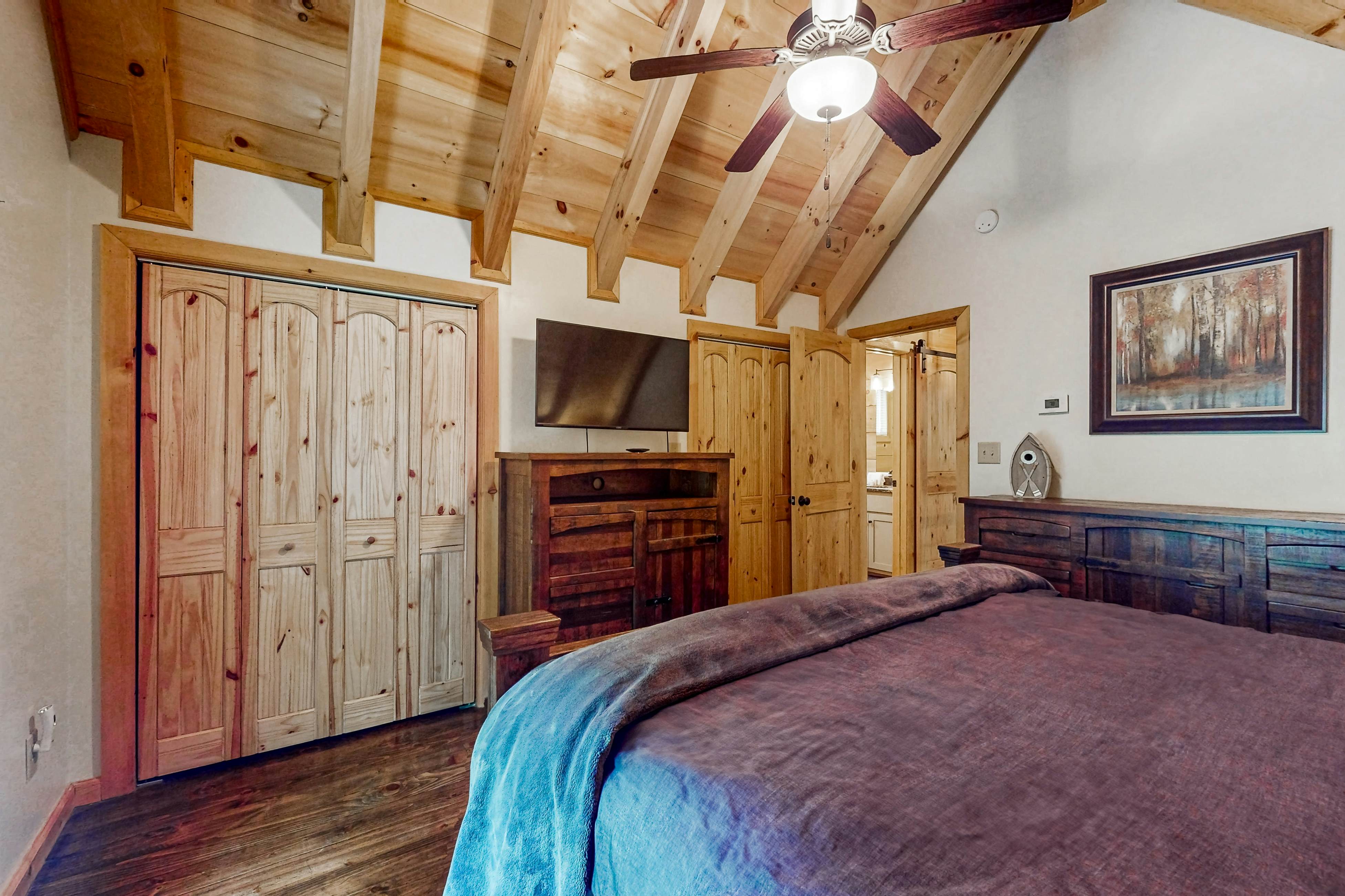 Simply Devine at Water's Edge