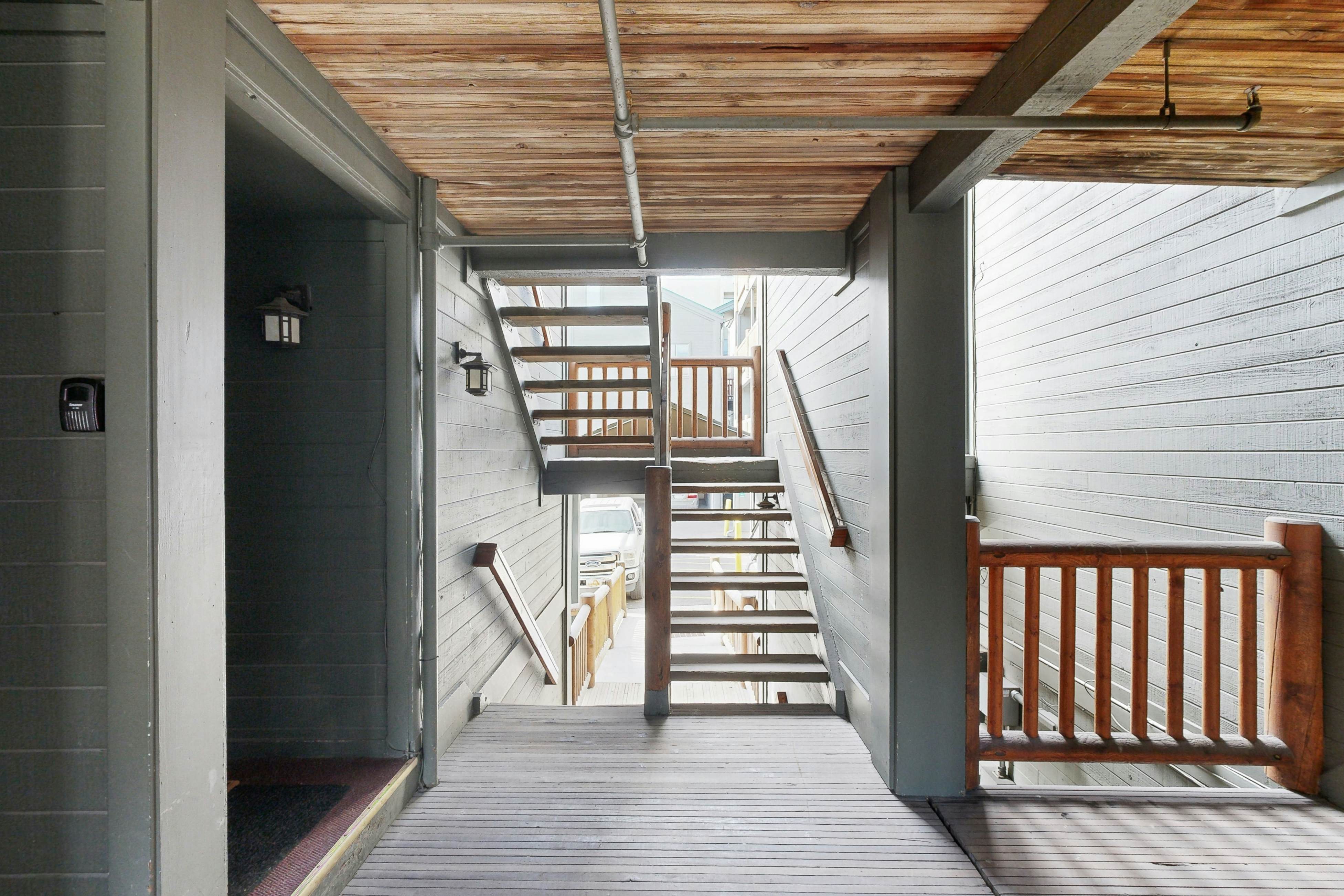 Powder Point Hideaway - Cozy Condo