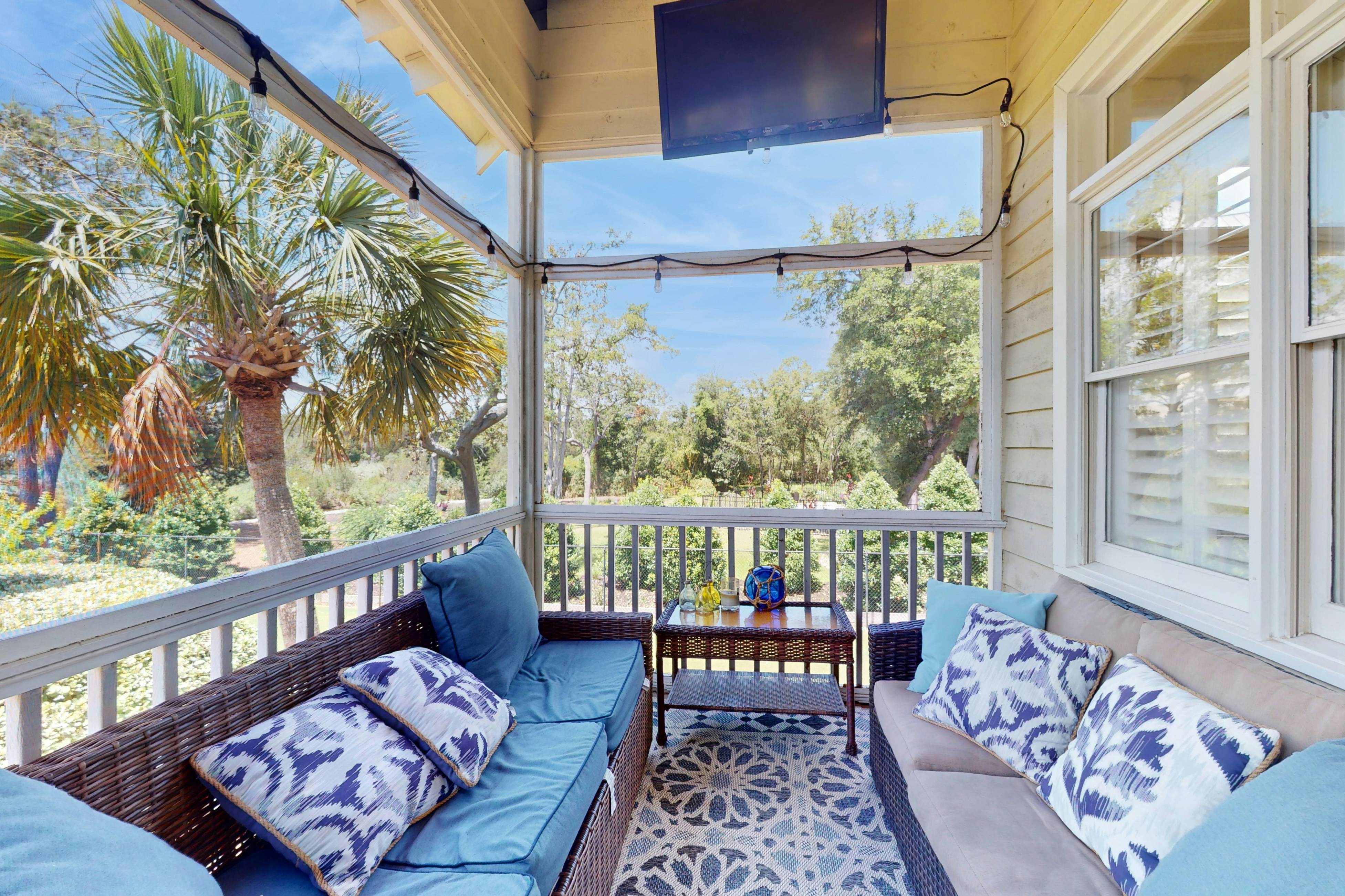 Coastal Escape at Litchfield by the Sea