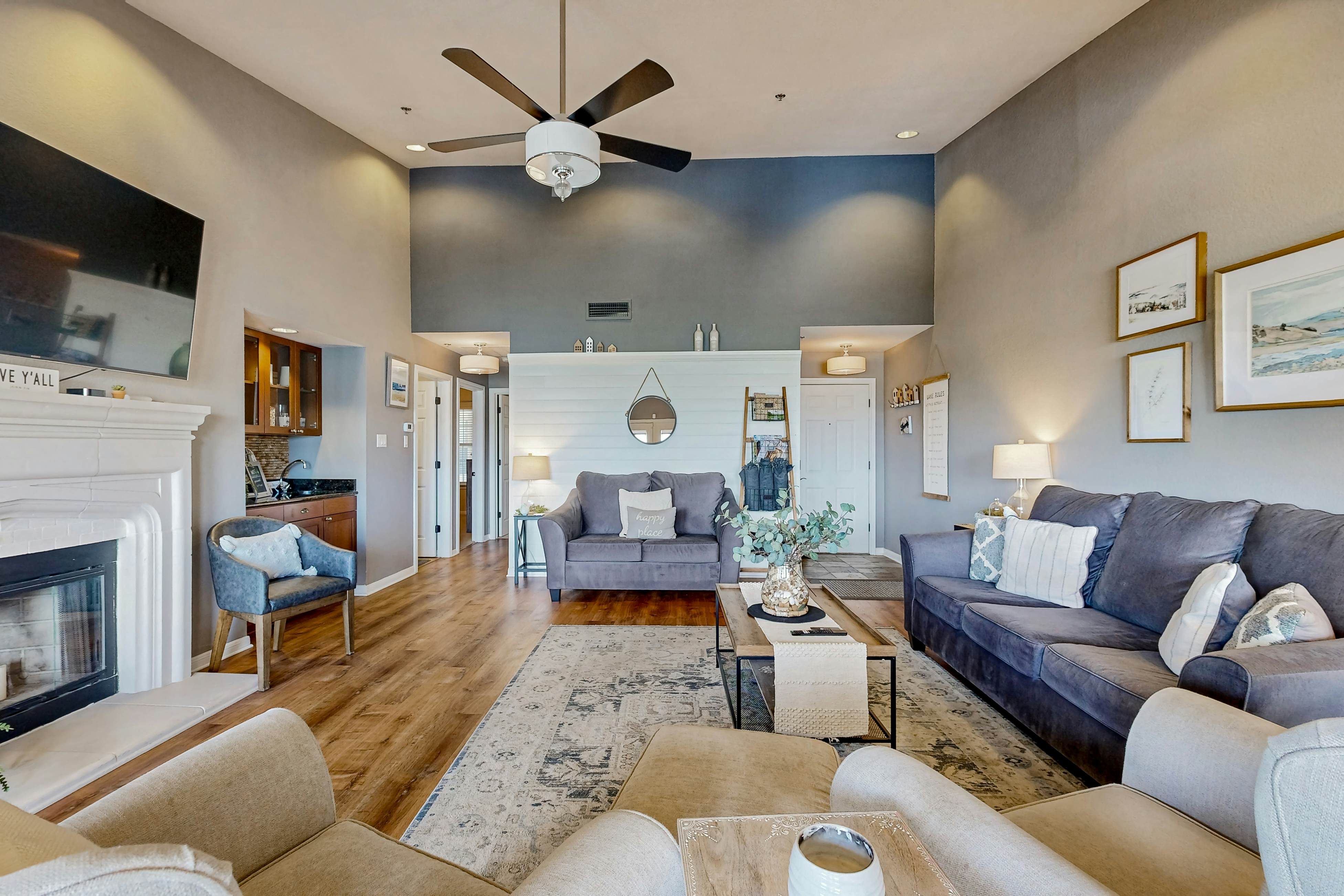 The Island on Lake Travis #1307