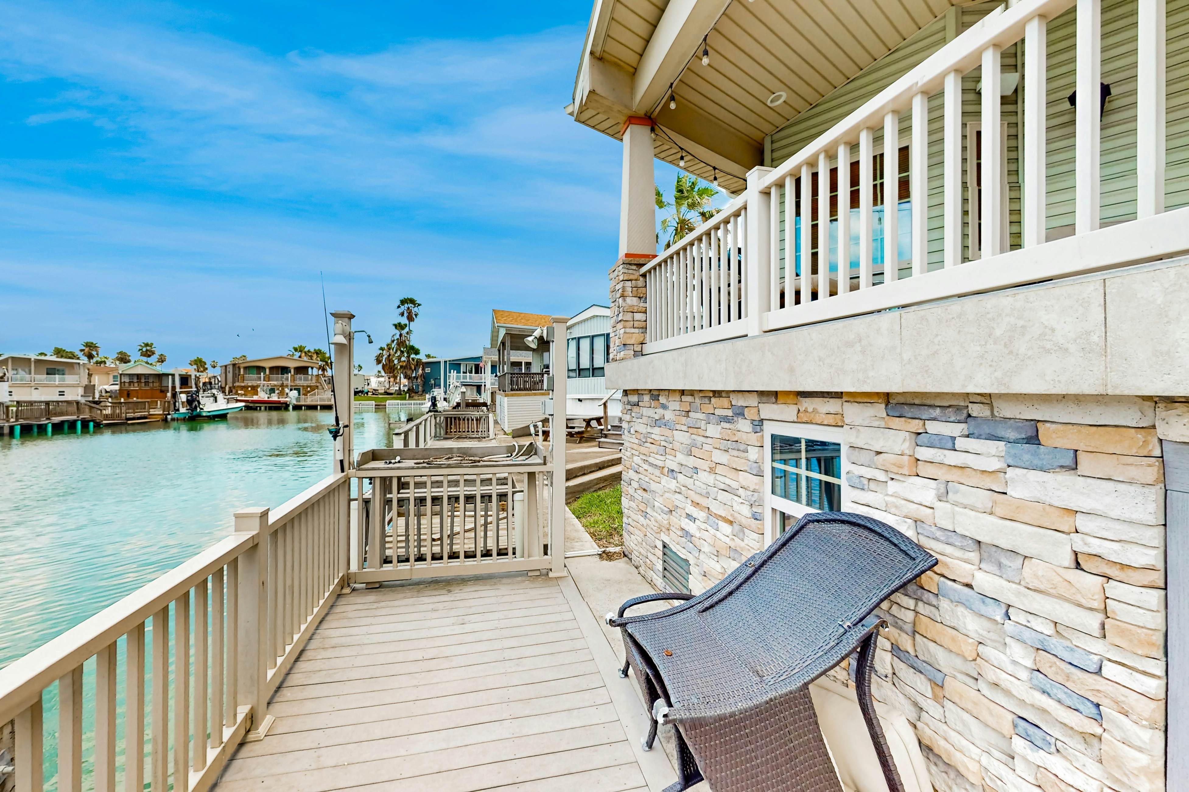 Long Island Village 233 Conch dr