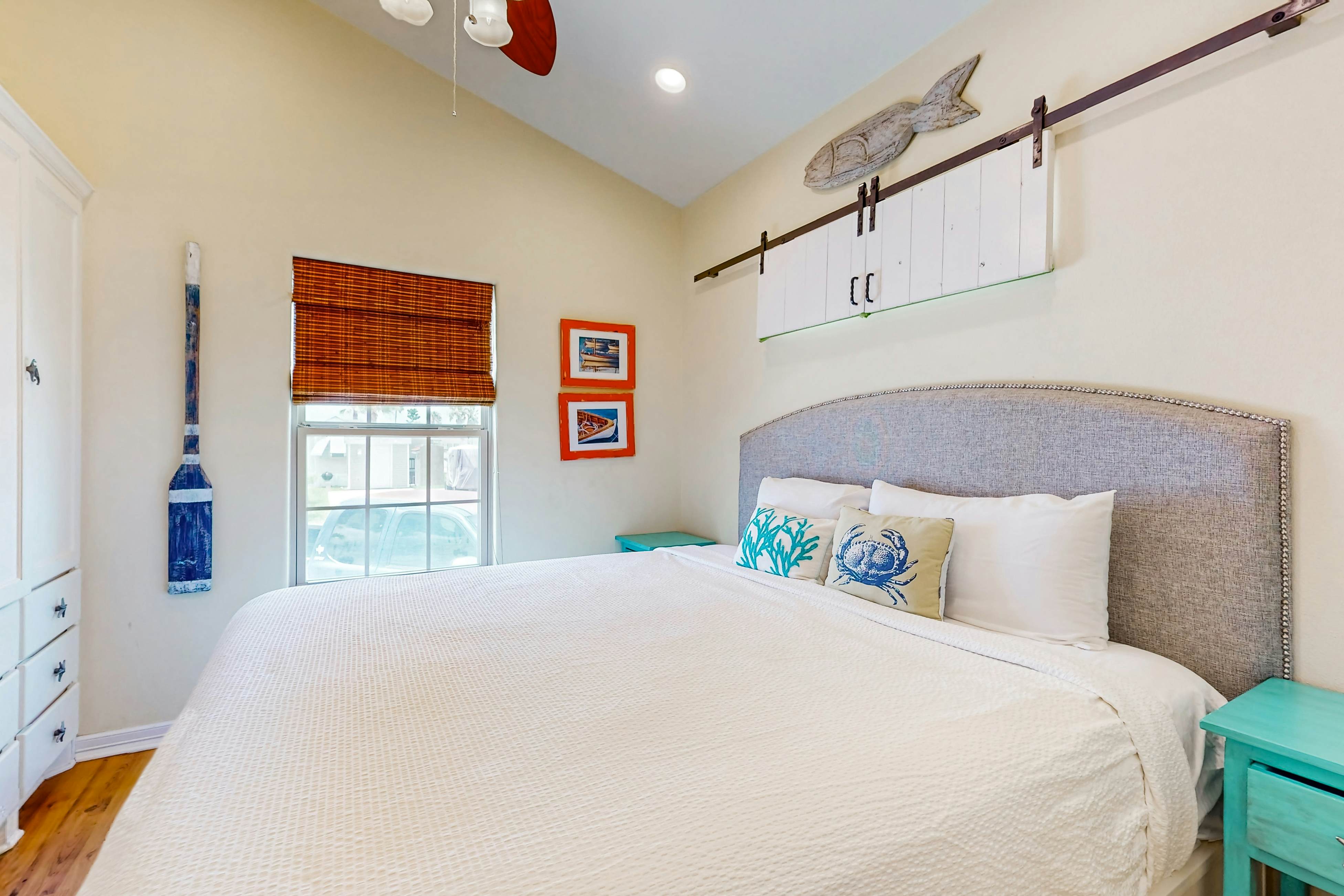 Long Island Village 233 Conch dr