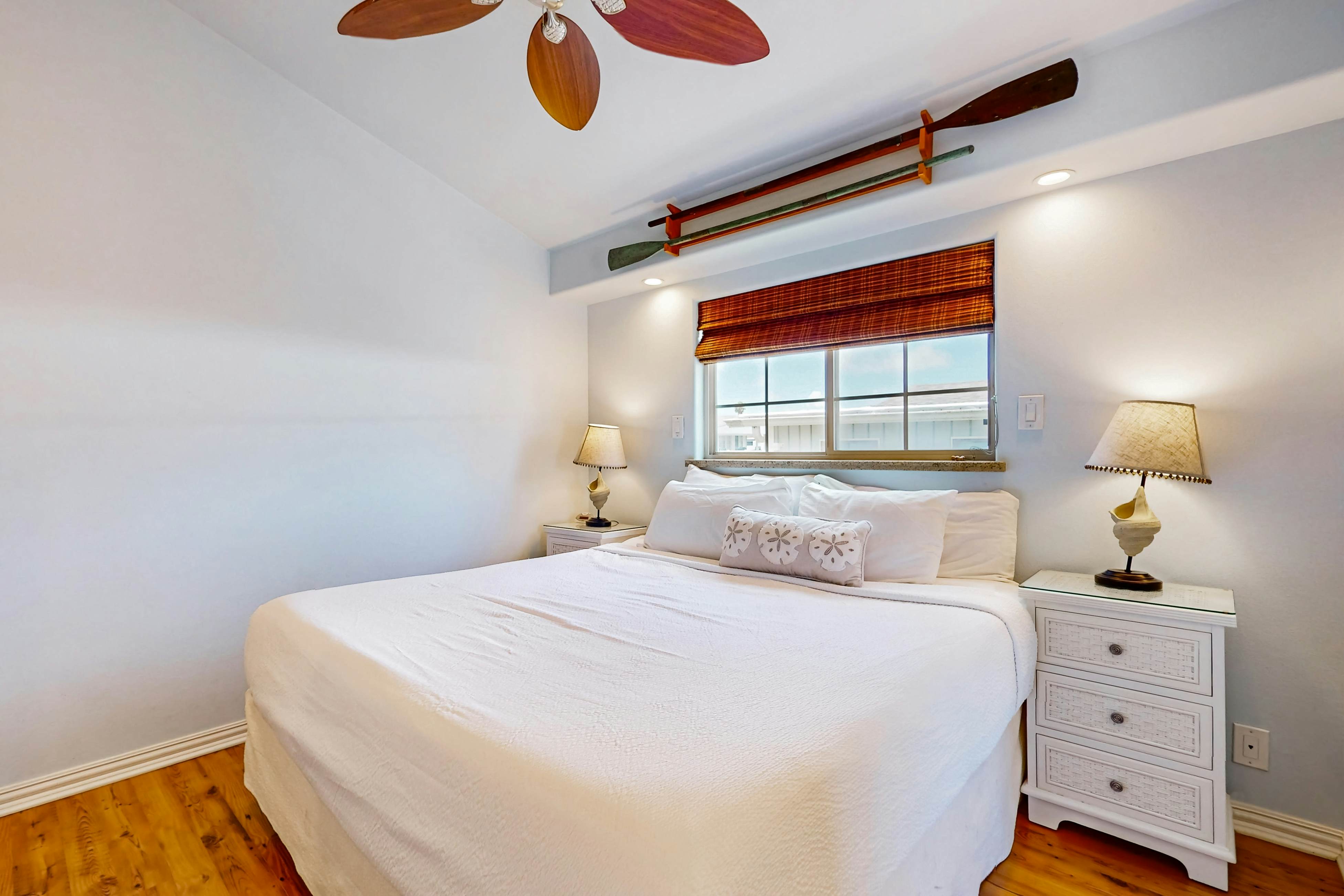 Long Island Village 233 Conch dr