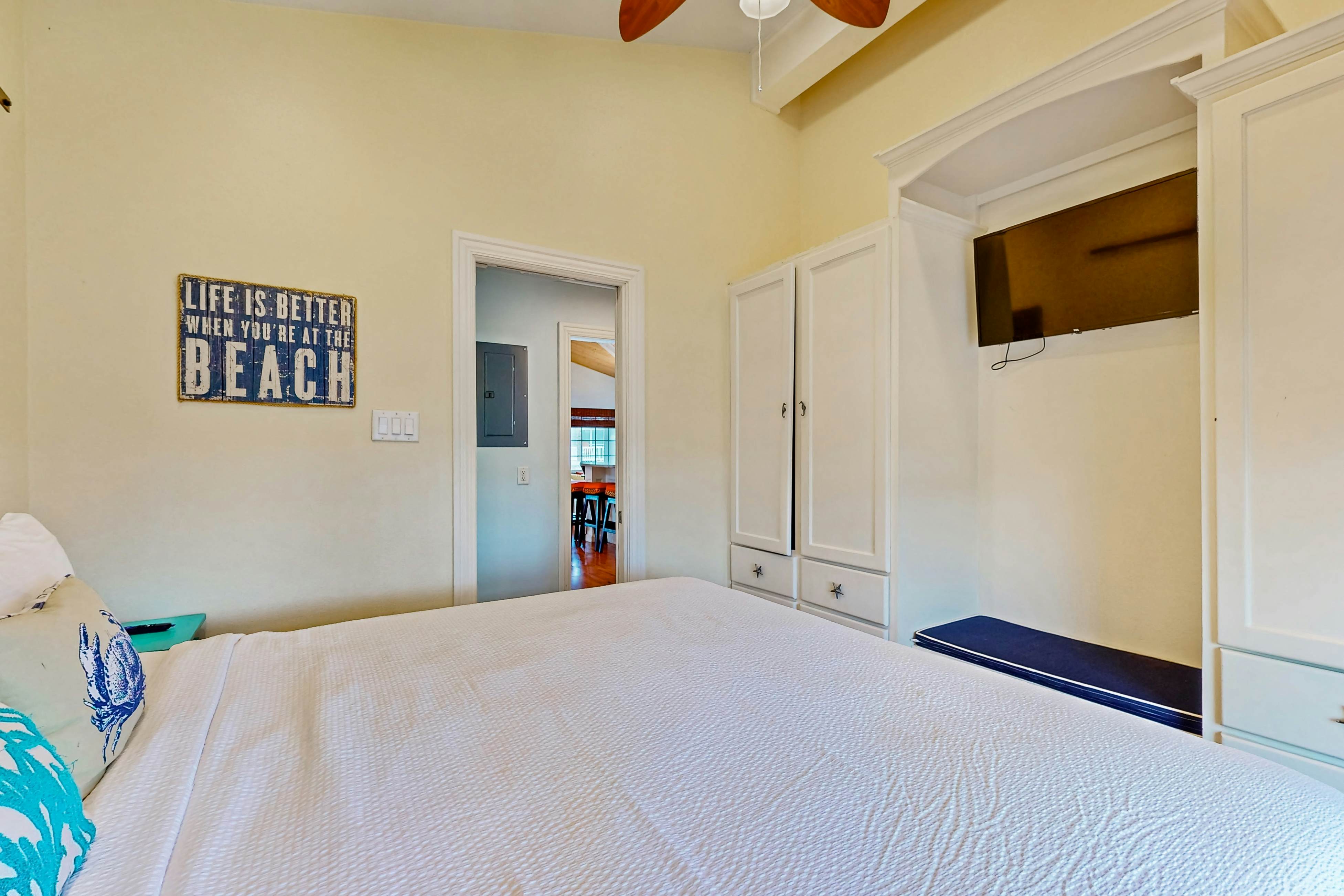 Long Island Village 233 Conch dr