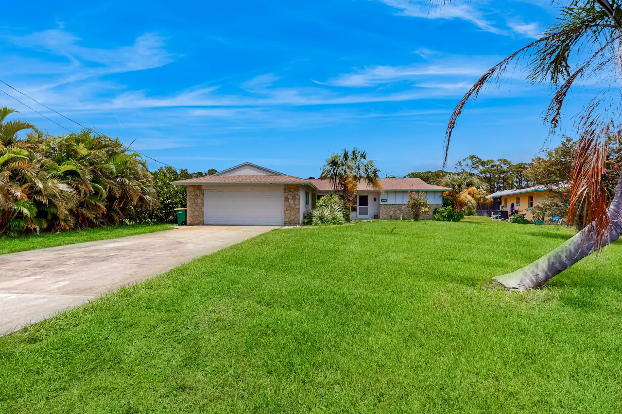 Mangrove View on Oyster Creek 2 BD Englewood, FL Vacation Rental Vacasa