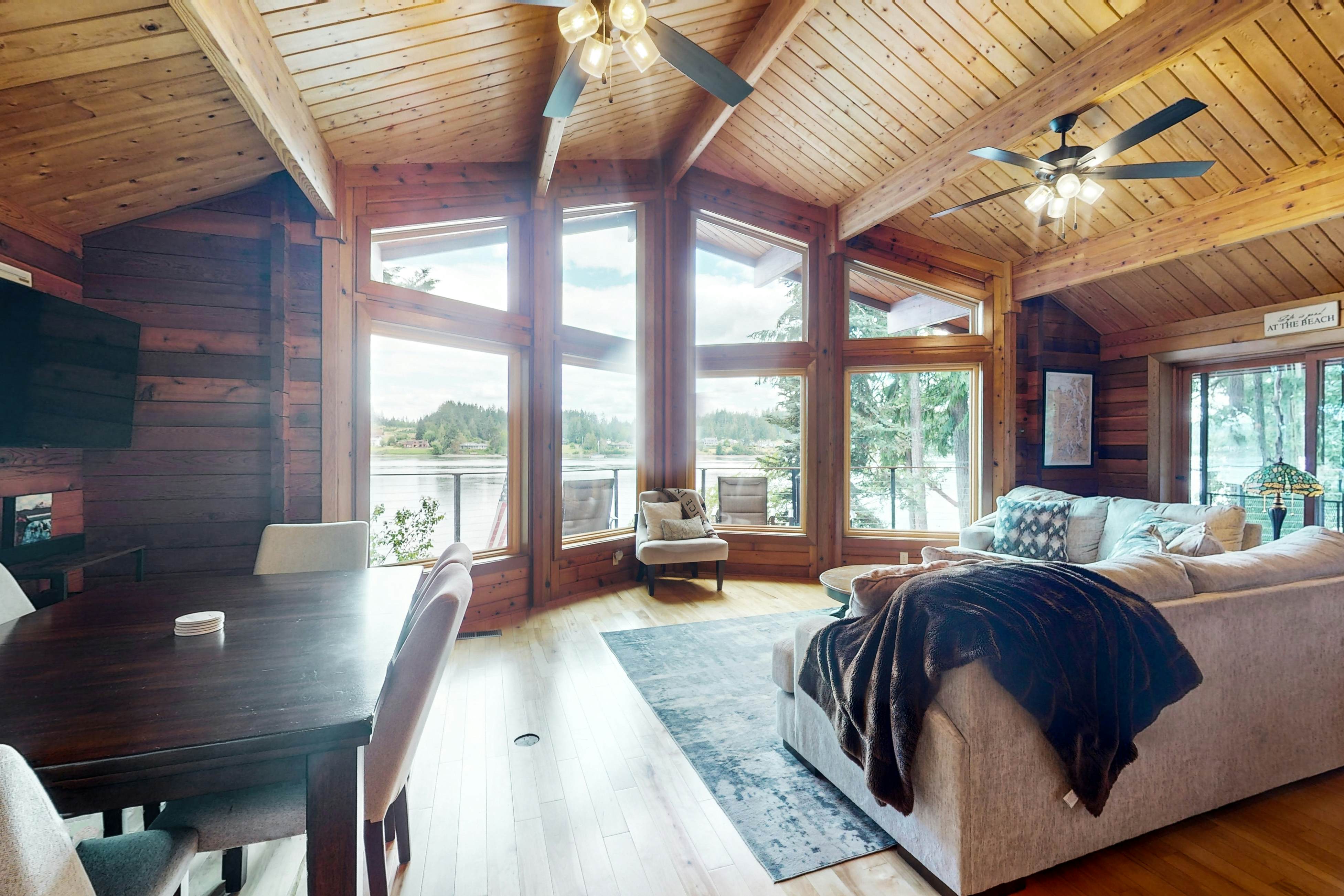 Hammersley Private Beach Cabin