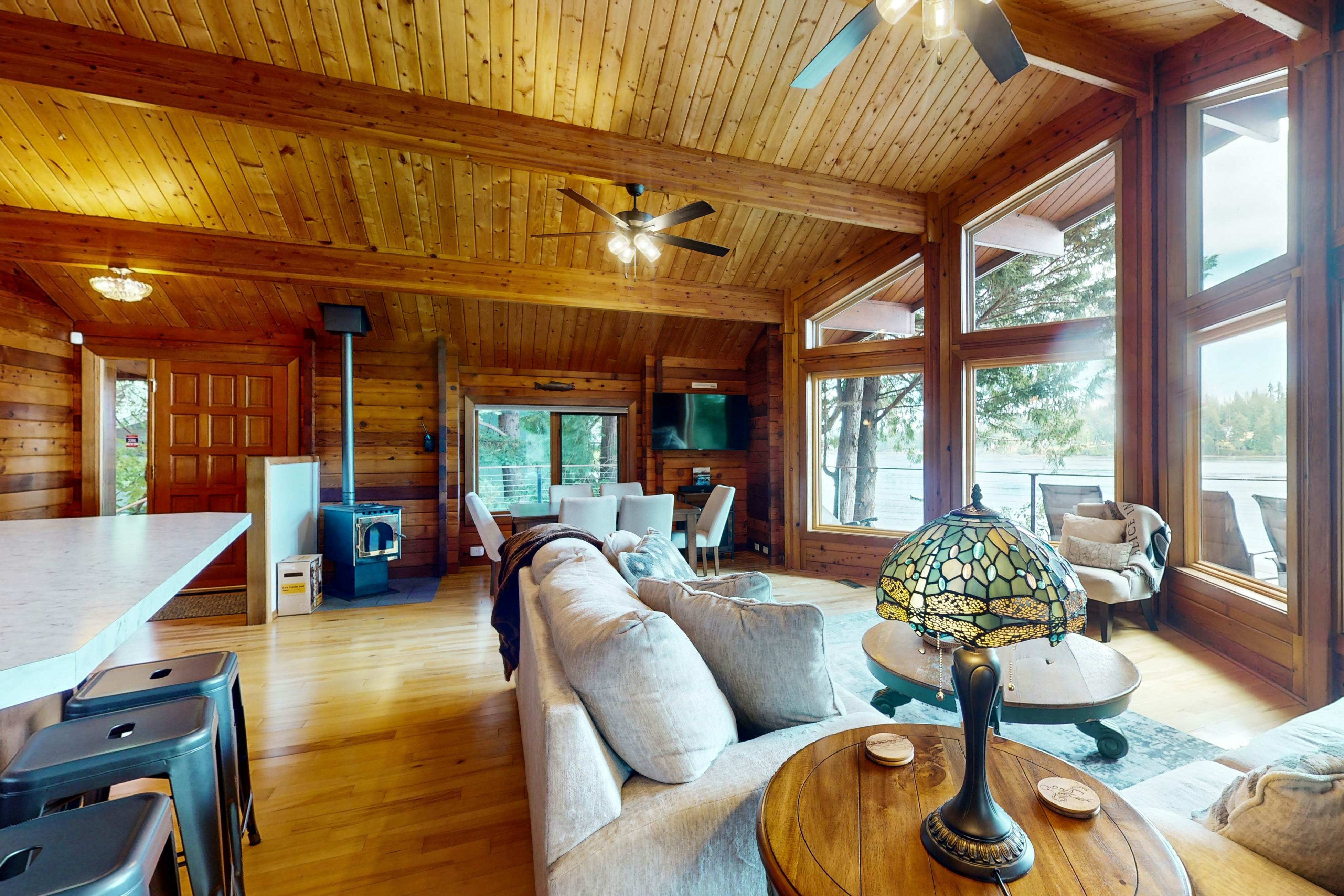 Hammersley Private Beach Cabin