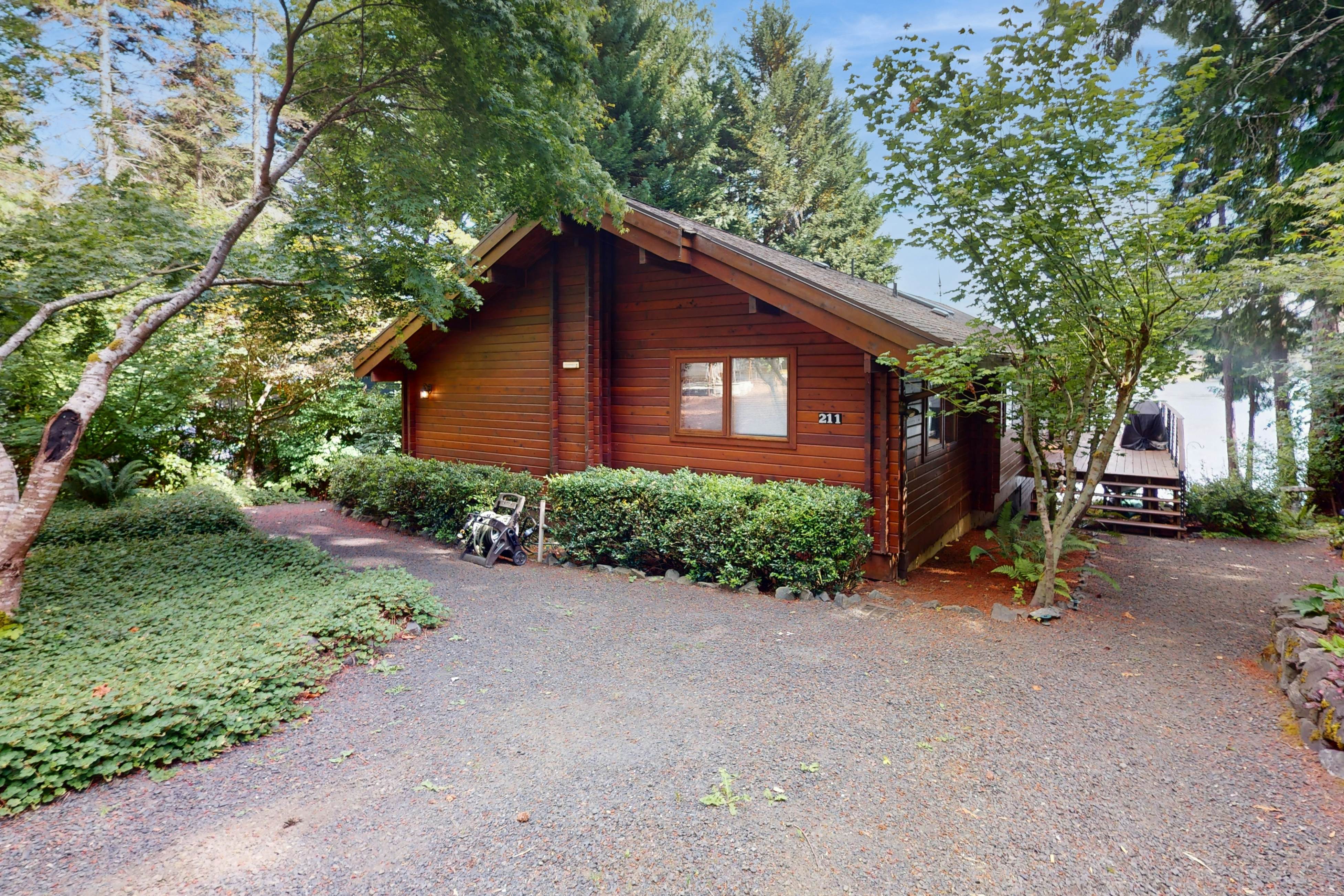 Hammersley Private Beach Cabin