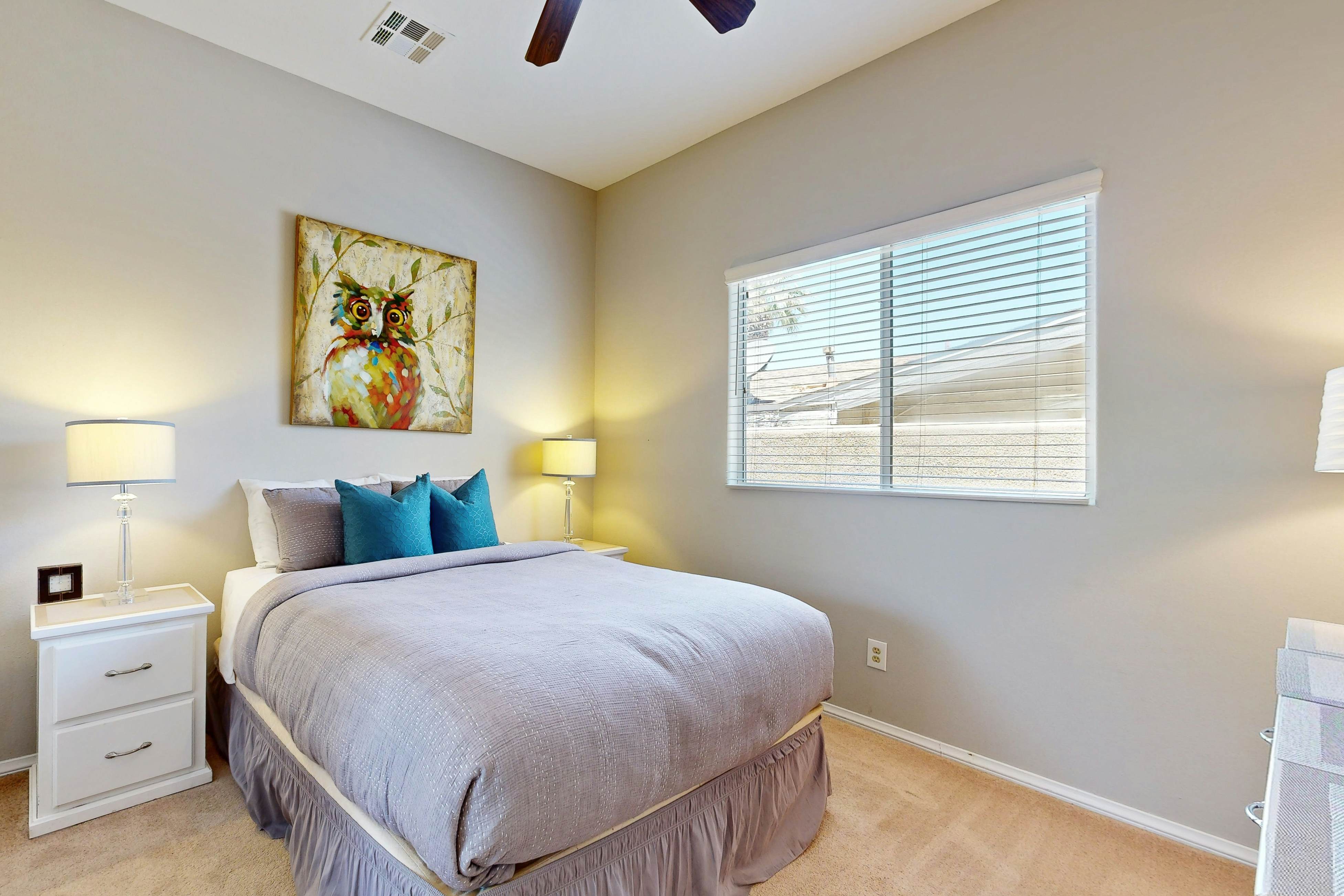 Avenida Alvarado Oasis