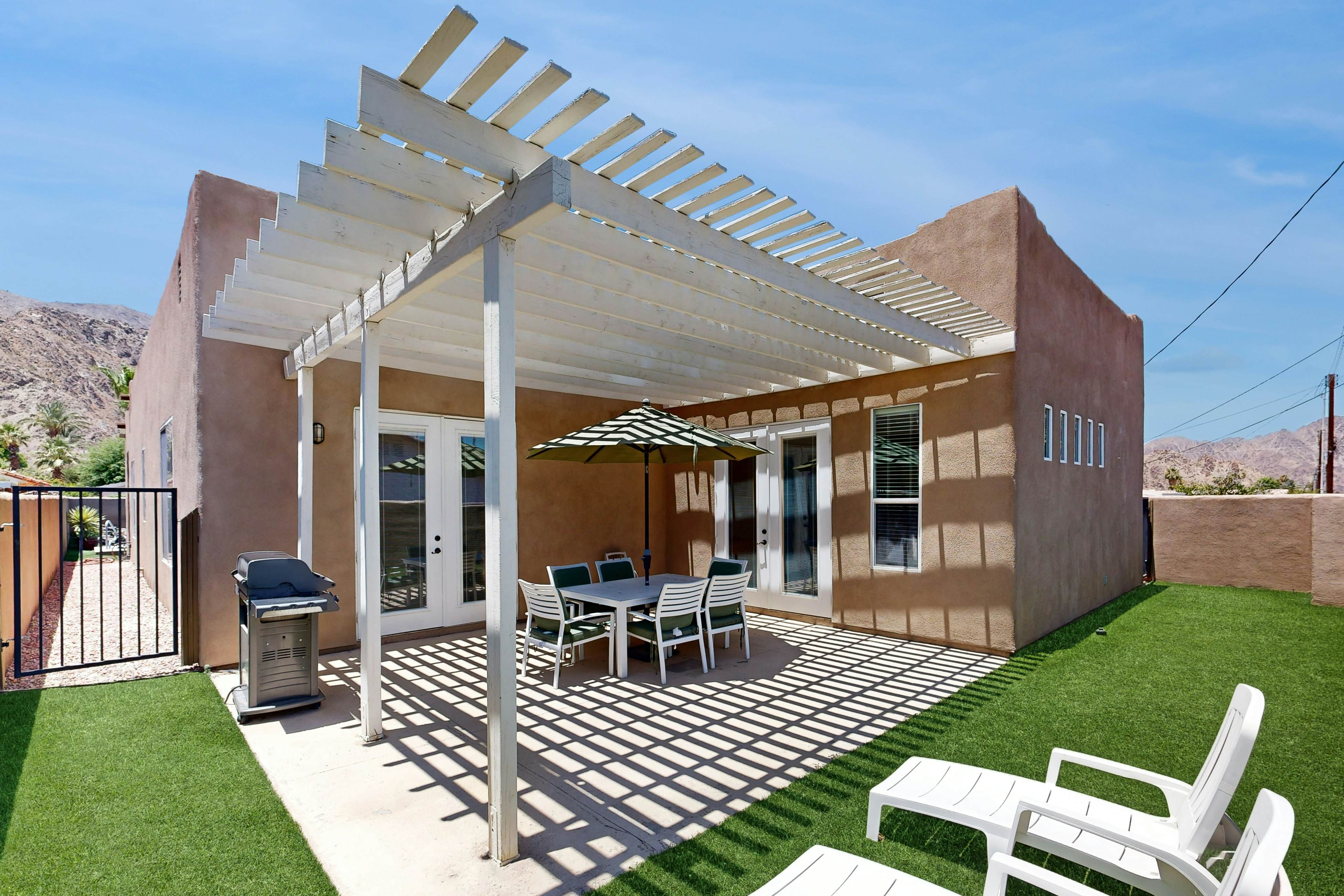 Avenida Alvarado Oasis